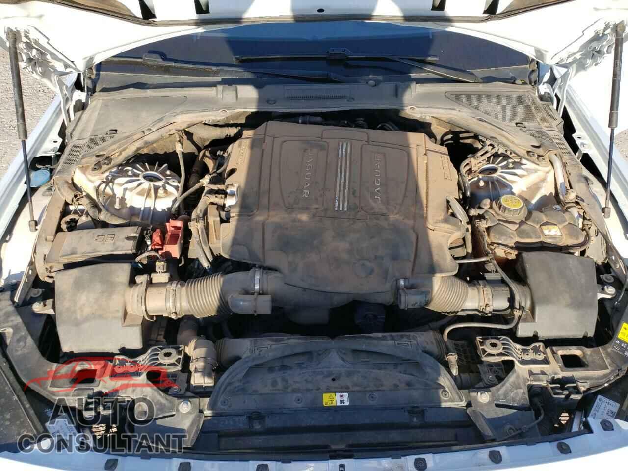 JAGUAR XE 2017 - SAJAE4BV6HA961330