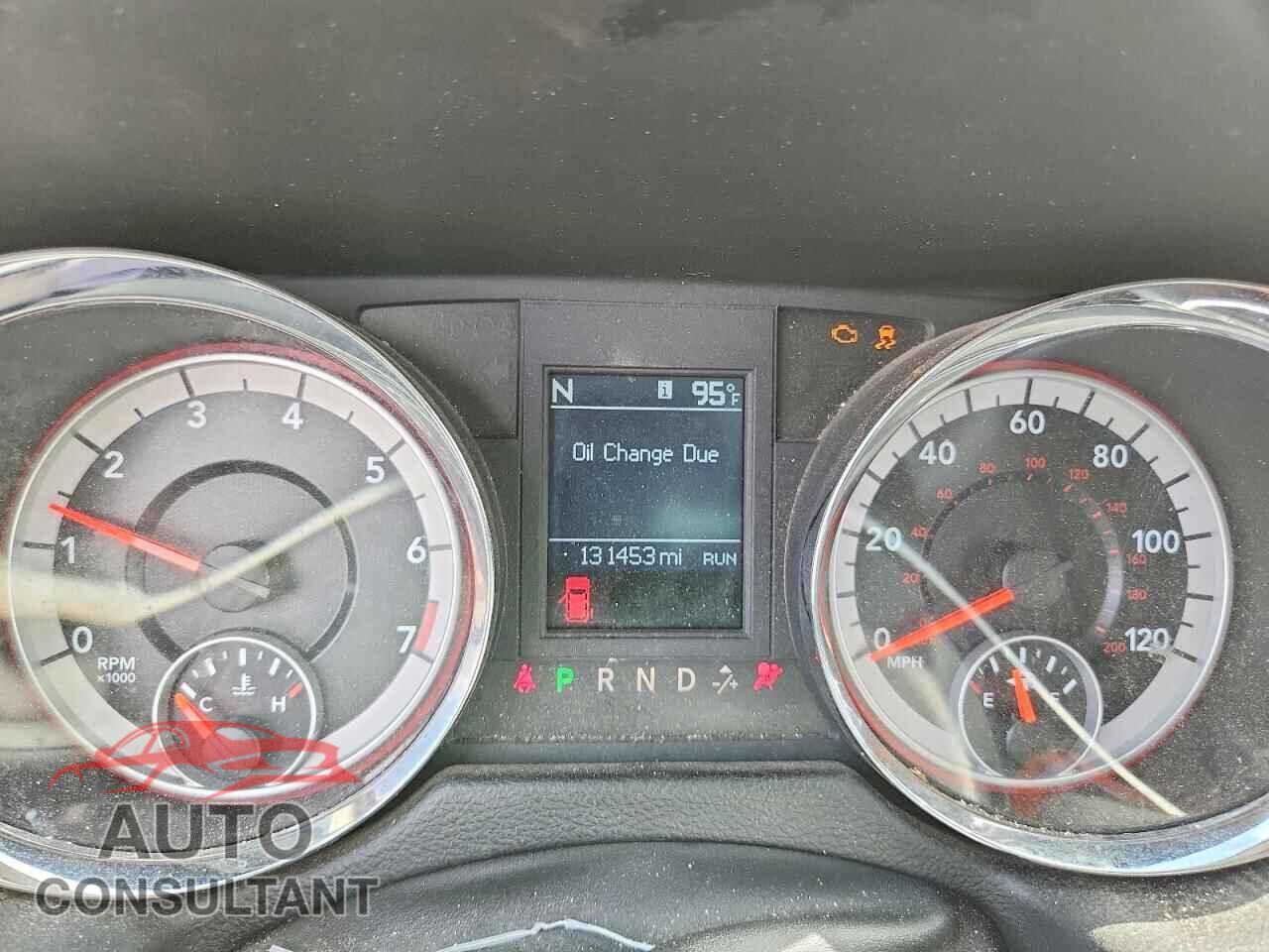 DODGE CARAVAN 2011 - 2D4RN5DG0BR608674