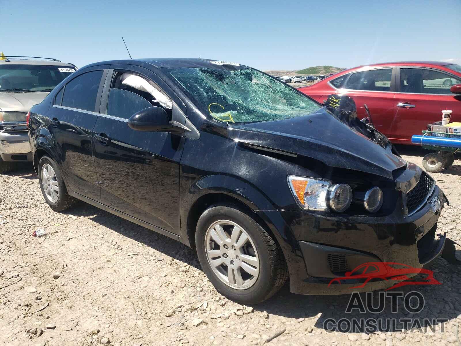 CHEVROLET SONIC 2016 - 1G1JC5SB8G4122981