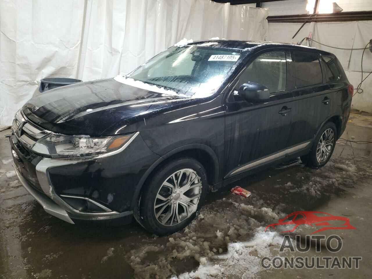 MITSUBISHI OUTLANDER 2018 - JA4AZ3A34JZ057684