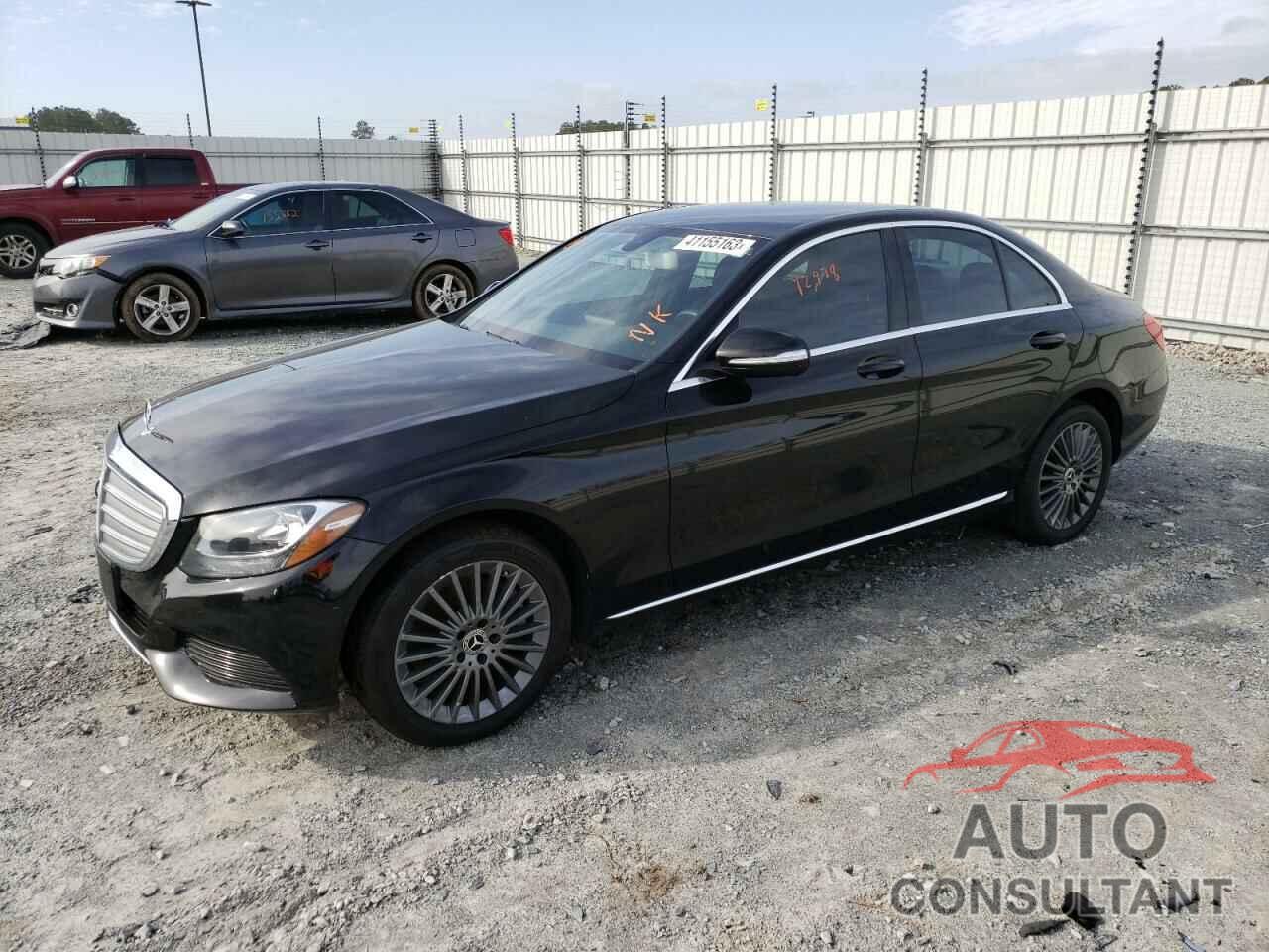 MERCEDES-BENZ C-CLASS 2015 - 55SWF4KB4FU060600