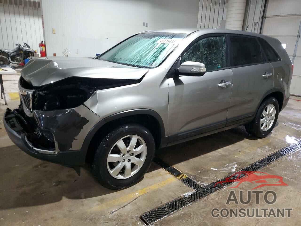 KIA SORENTO 2011 - 5XYKT3A19BG170718