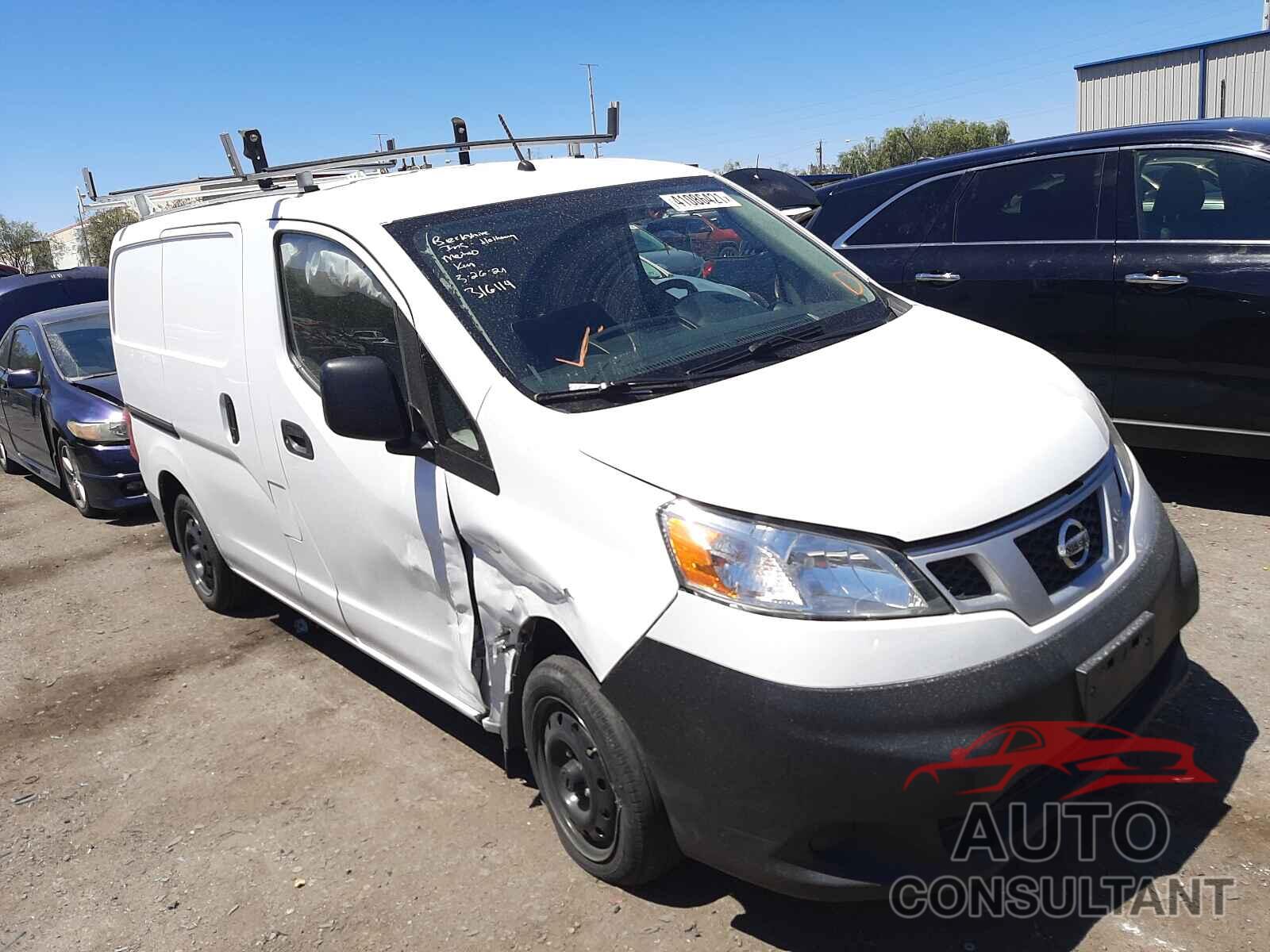 NISSAN NV 2017 - 3N6CM0KN6HK711228