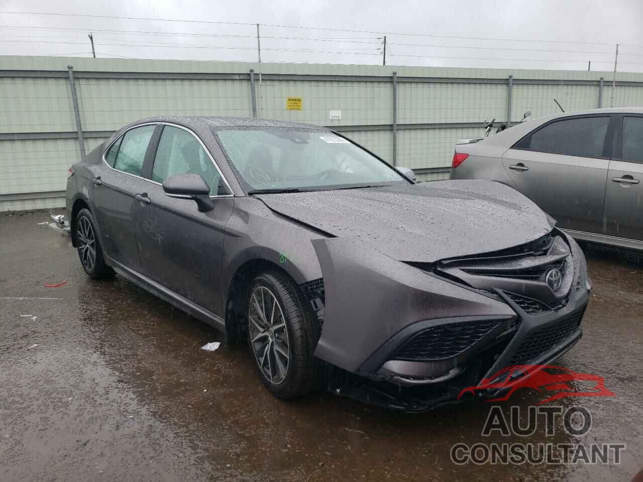 TOYOTA CAMRY 2022 - 4T1G11AK3NU646680