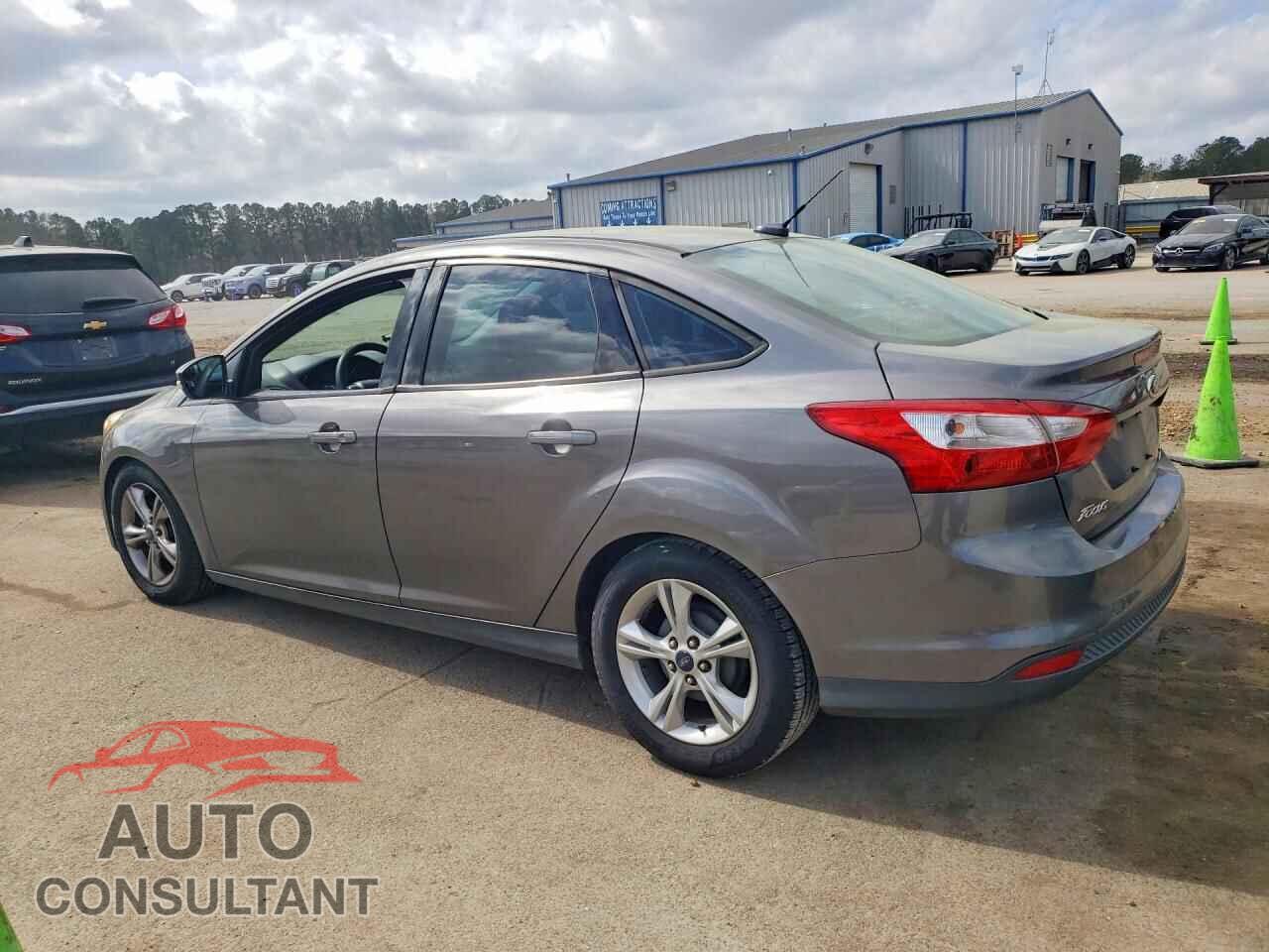 FORD FOCUS 2014 - 1FADP3F20EL145171