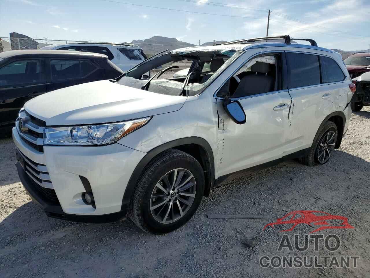 TOYOTA HIGHLANDER 2019 - 5TDJZRFH8KS604813