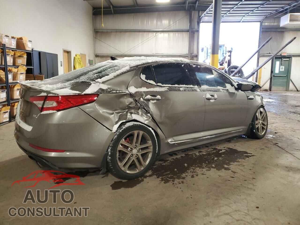 KIA OPTIMA 2013 - 5XXGR4A67DG205091