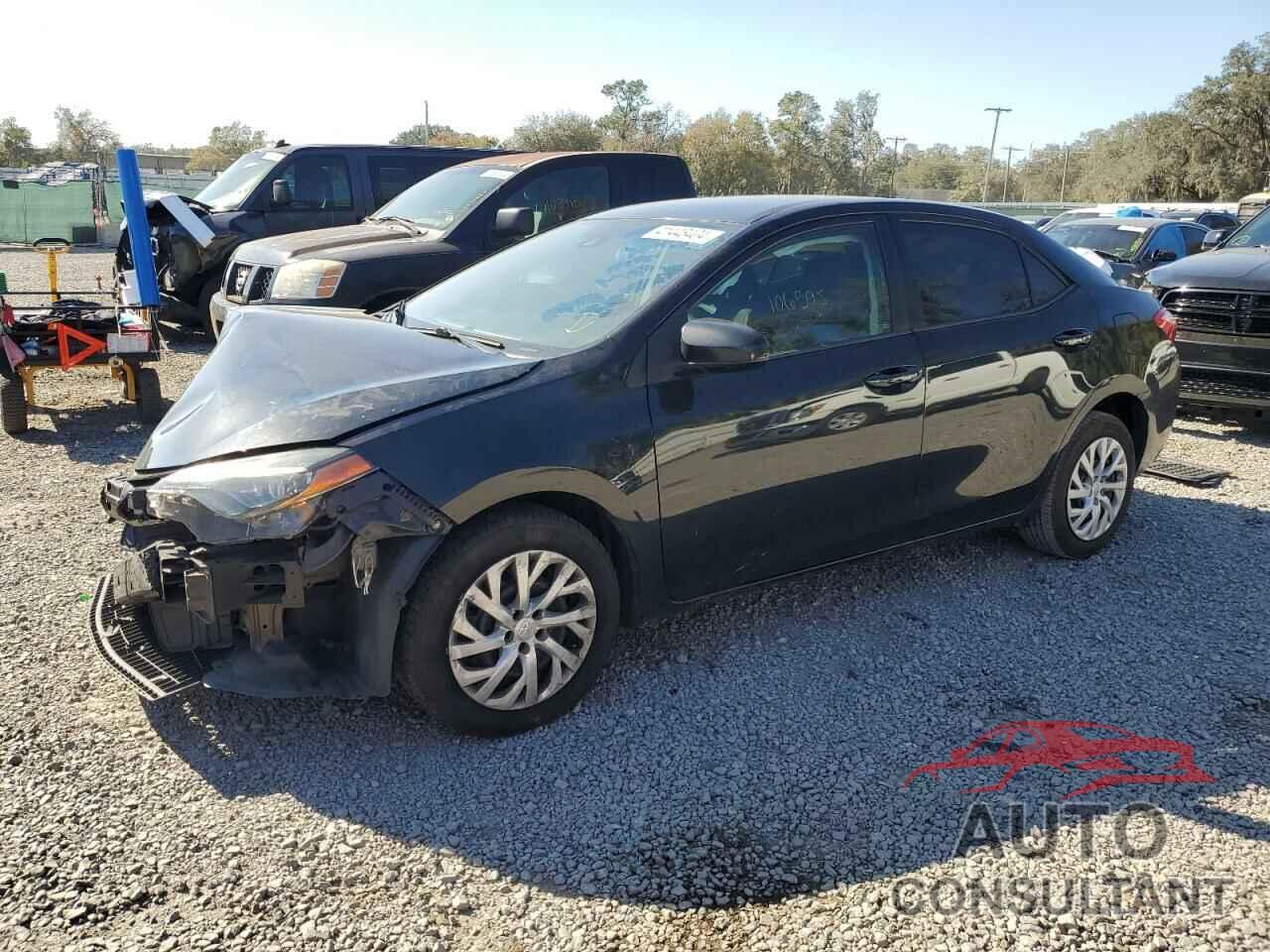 TOYOTA COROLLA 2017 - 5YFBURHE3HP702171