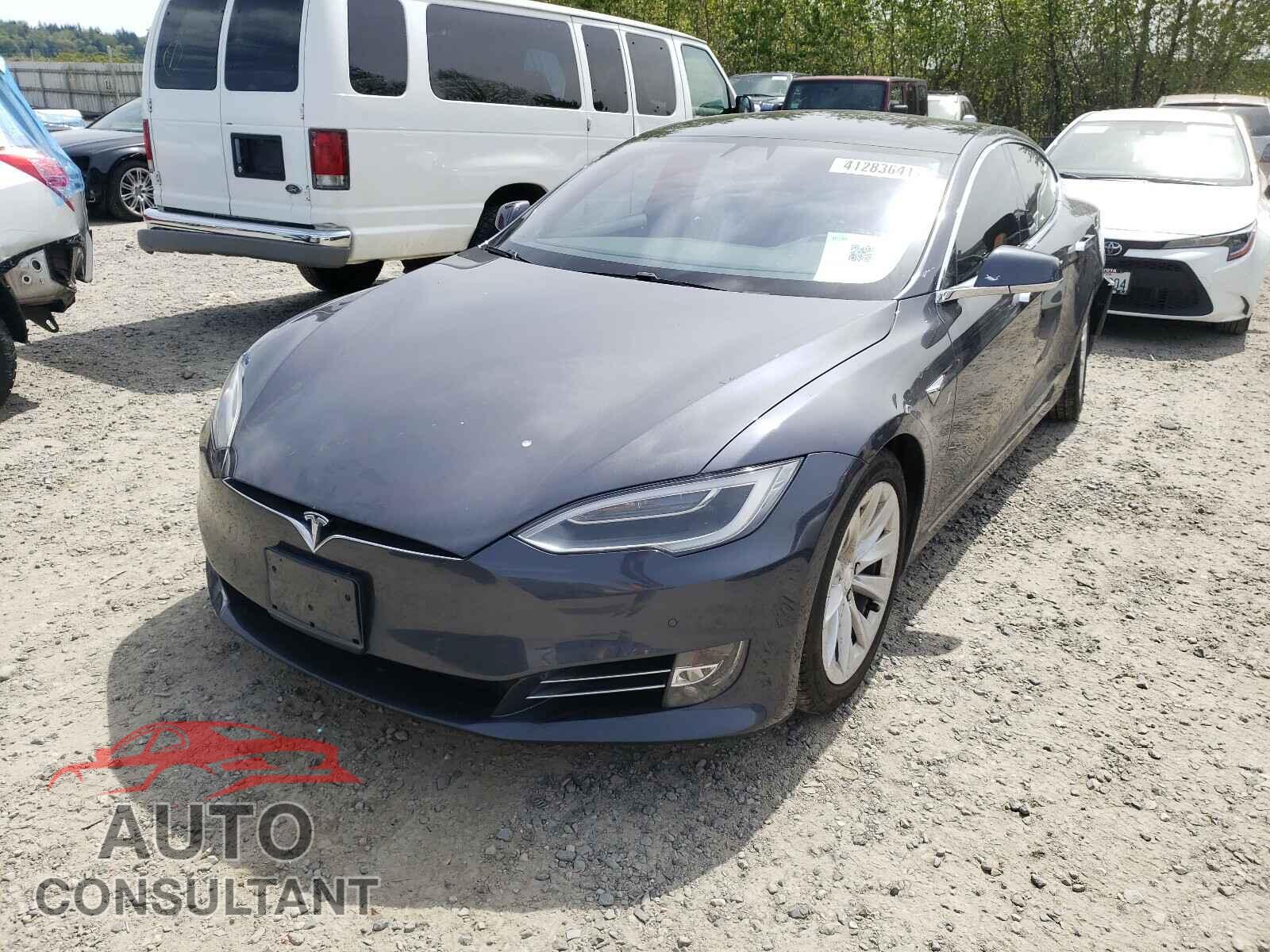 TESLA MODEL S 2017 - 5YJSA1E28HF194702