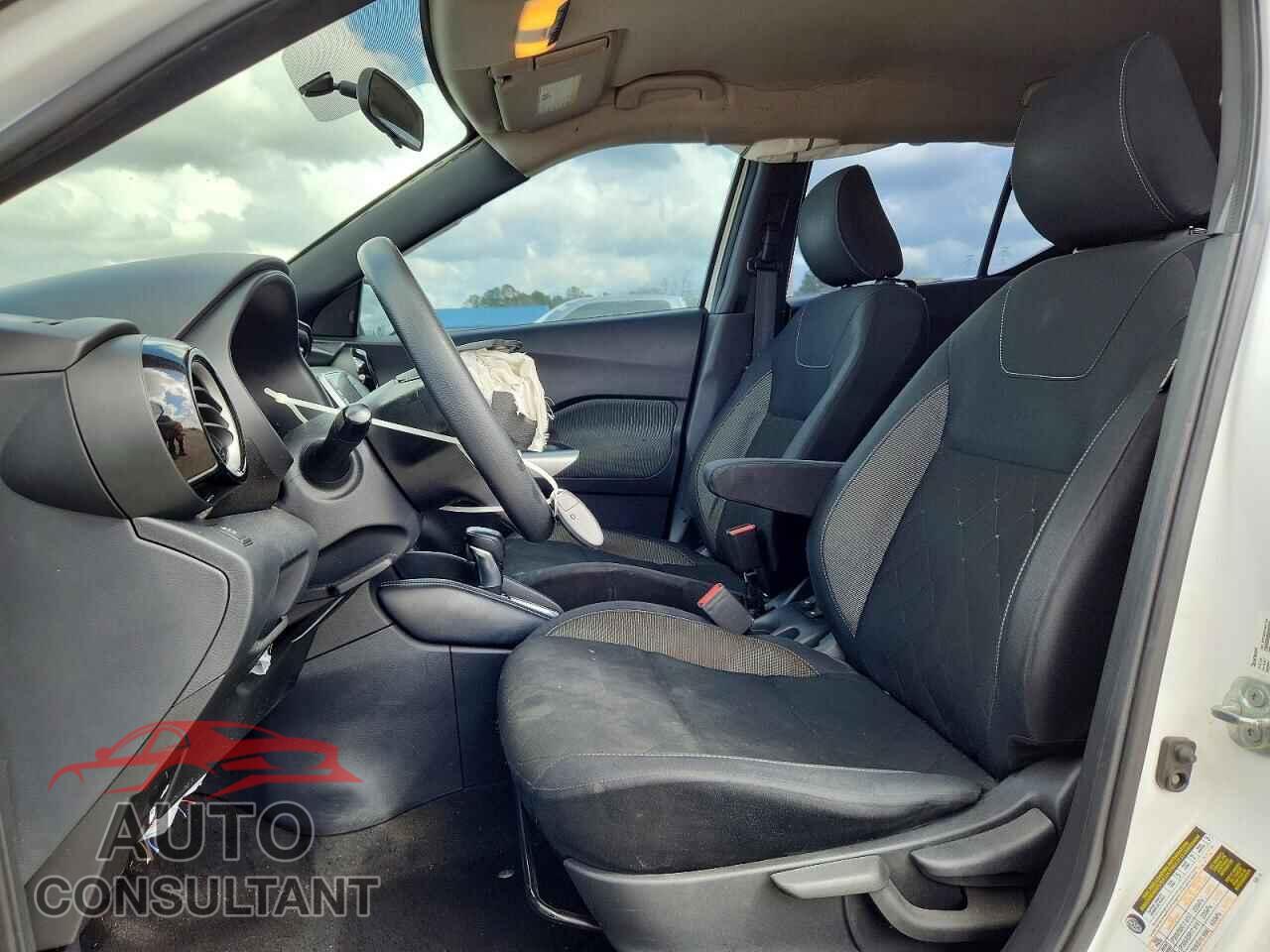 NISSAN KICKS 2019 - 3N1CP5CU3KL482055