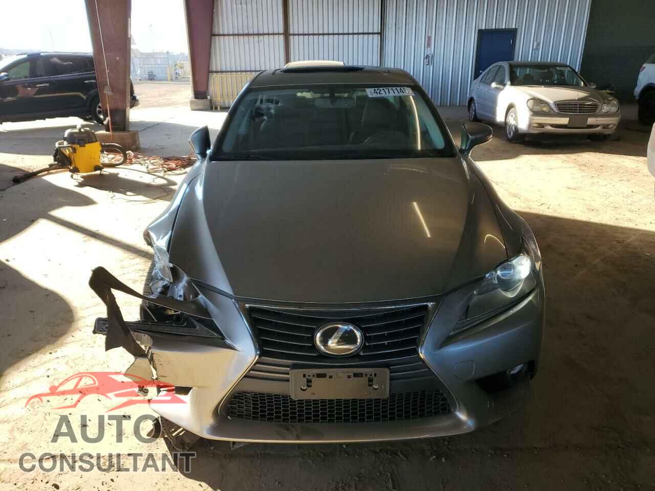 LEXUS IS 2014 - JTHBF1D28E5024905