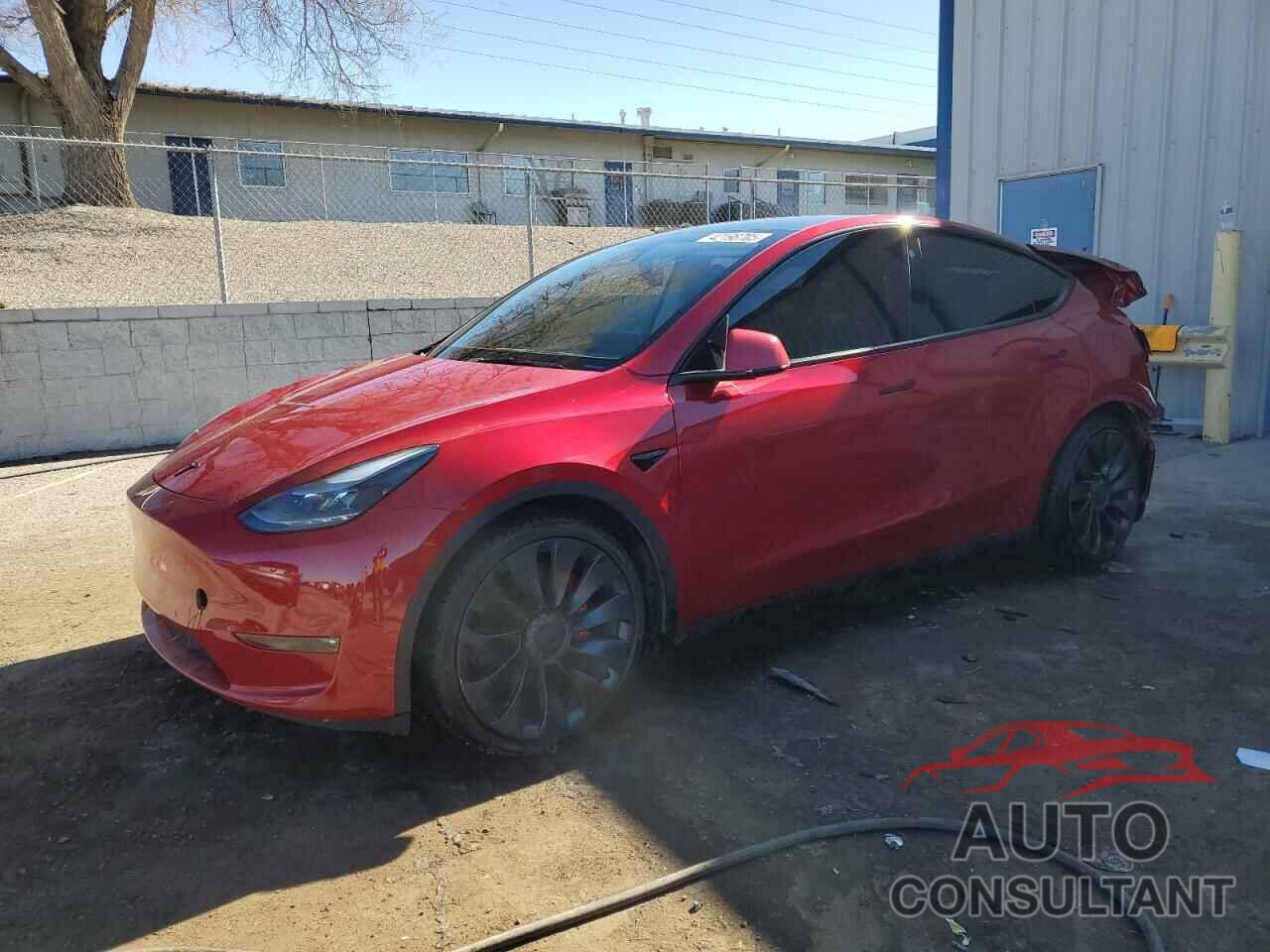 TESLA MODEL Y 2021 - 5YJYGDEF3MF121714