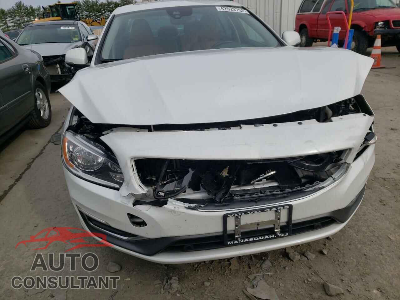 VOLVO S60 2017 - LYV402TK7HB153807