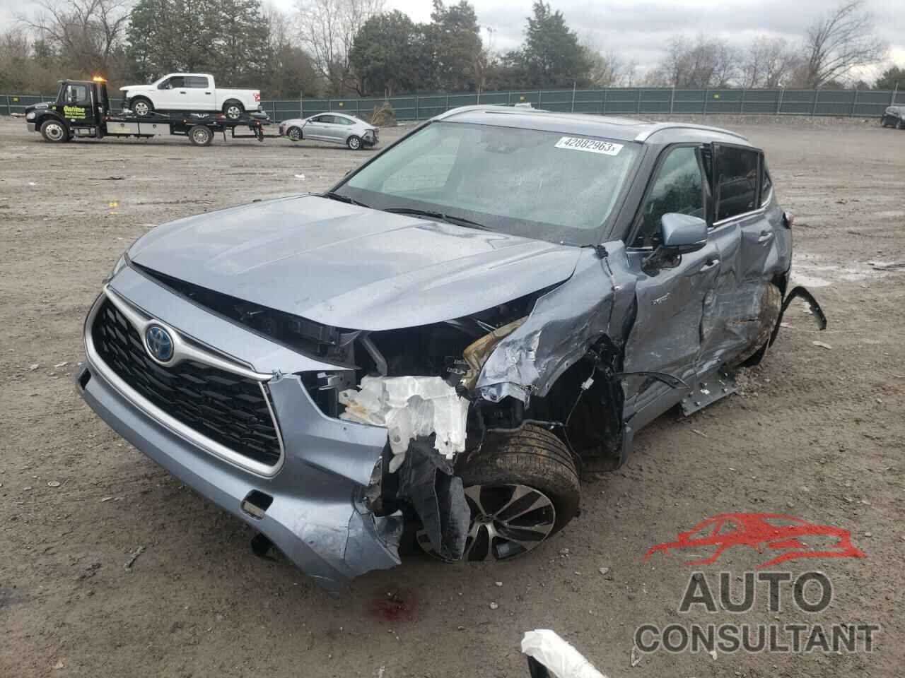 TOYOTA HIGHLANDER 2020 - 5TDGBRCHXLS007778