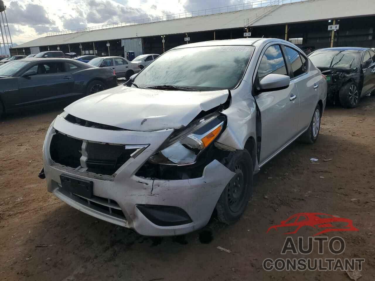 NISSAN VERSA 2018 - 3N1CN7AP4JK441971