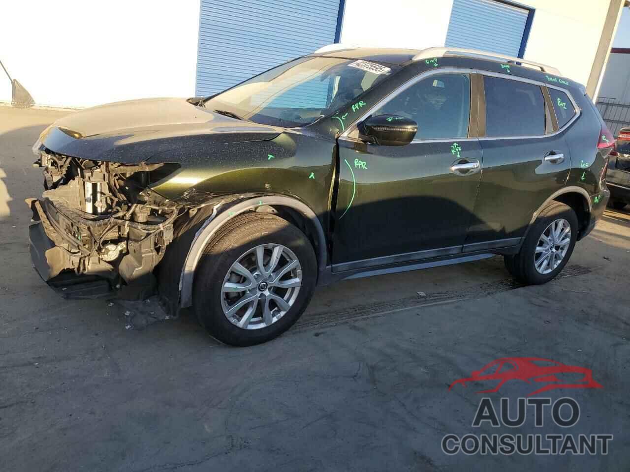 NISSAN ROGUE 2018 - 5N1AT2MV9JC701452