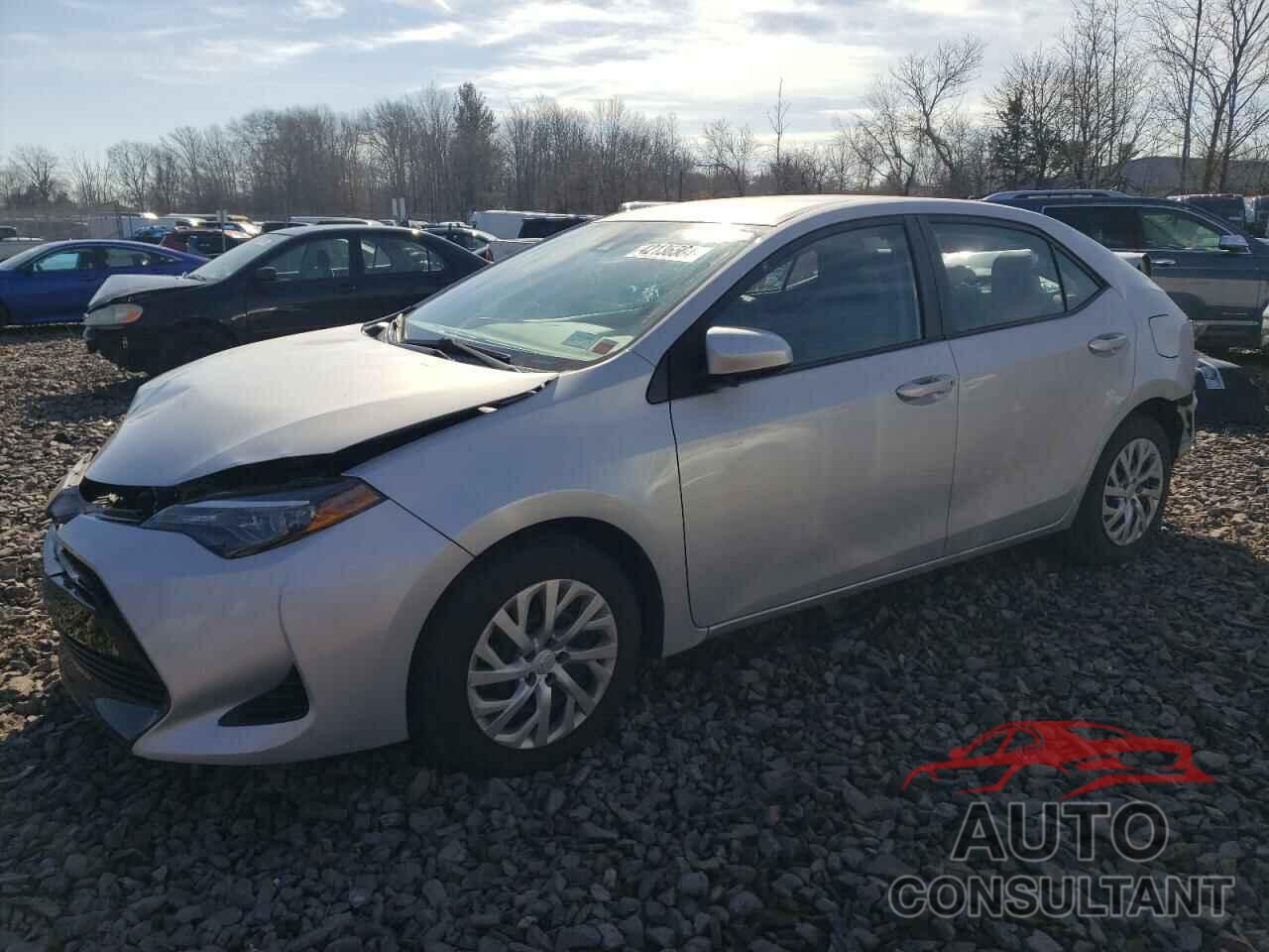 TOYOTA COROLLA 2018 - 2T1BURHE7JC083435
