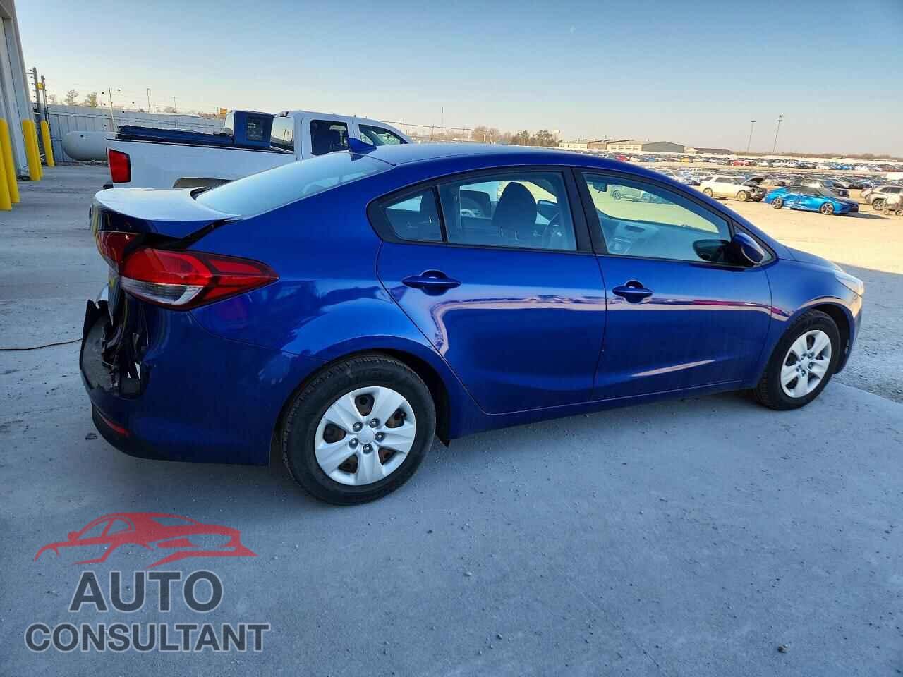 KIA FORTE 2017 - 3KPFK4A70HE111450