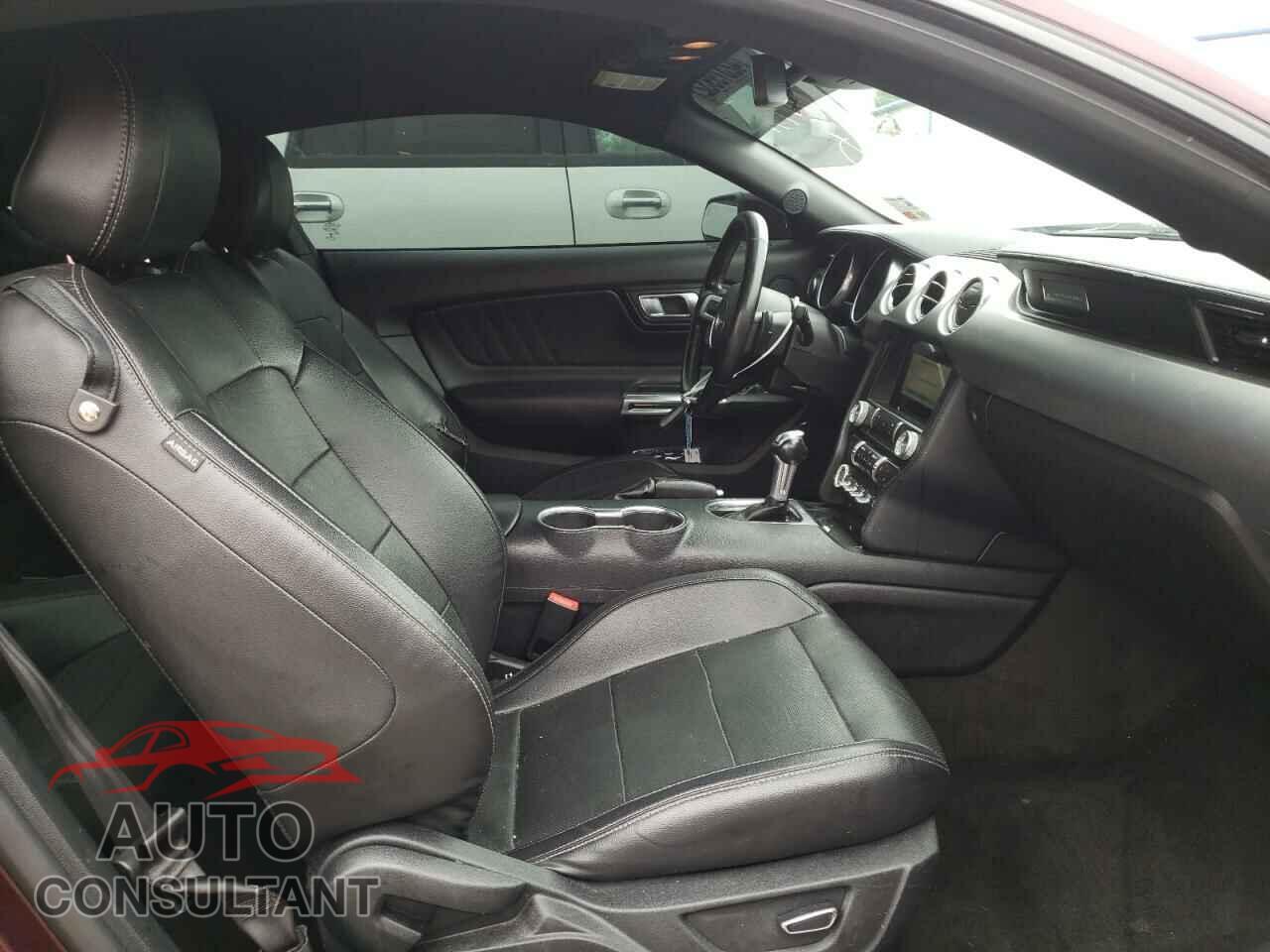 FORD MUSTANG 2018 - 1FA6P8TH3J5176931