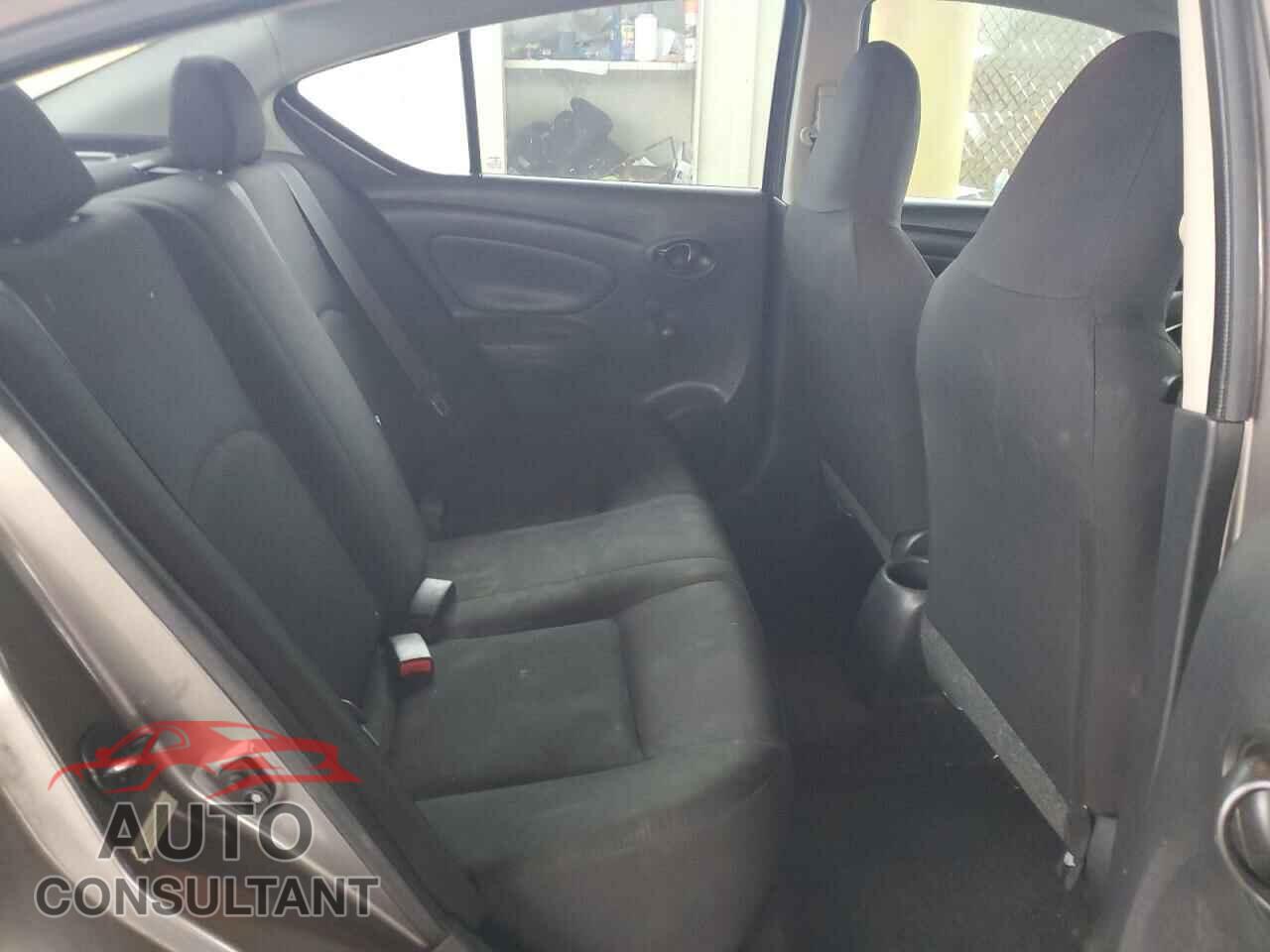NISSAN VERSA 2017 - 3N1CN7AP5HL886286