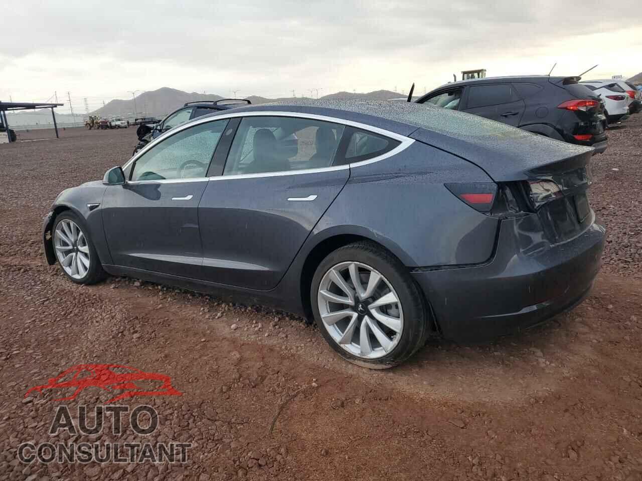 TESLA MODEL 3 2018 - 5YJ3E1EB6JF185107