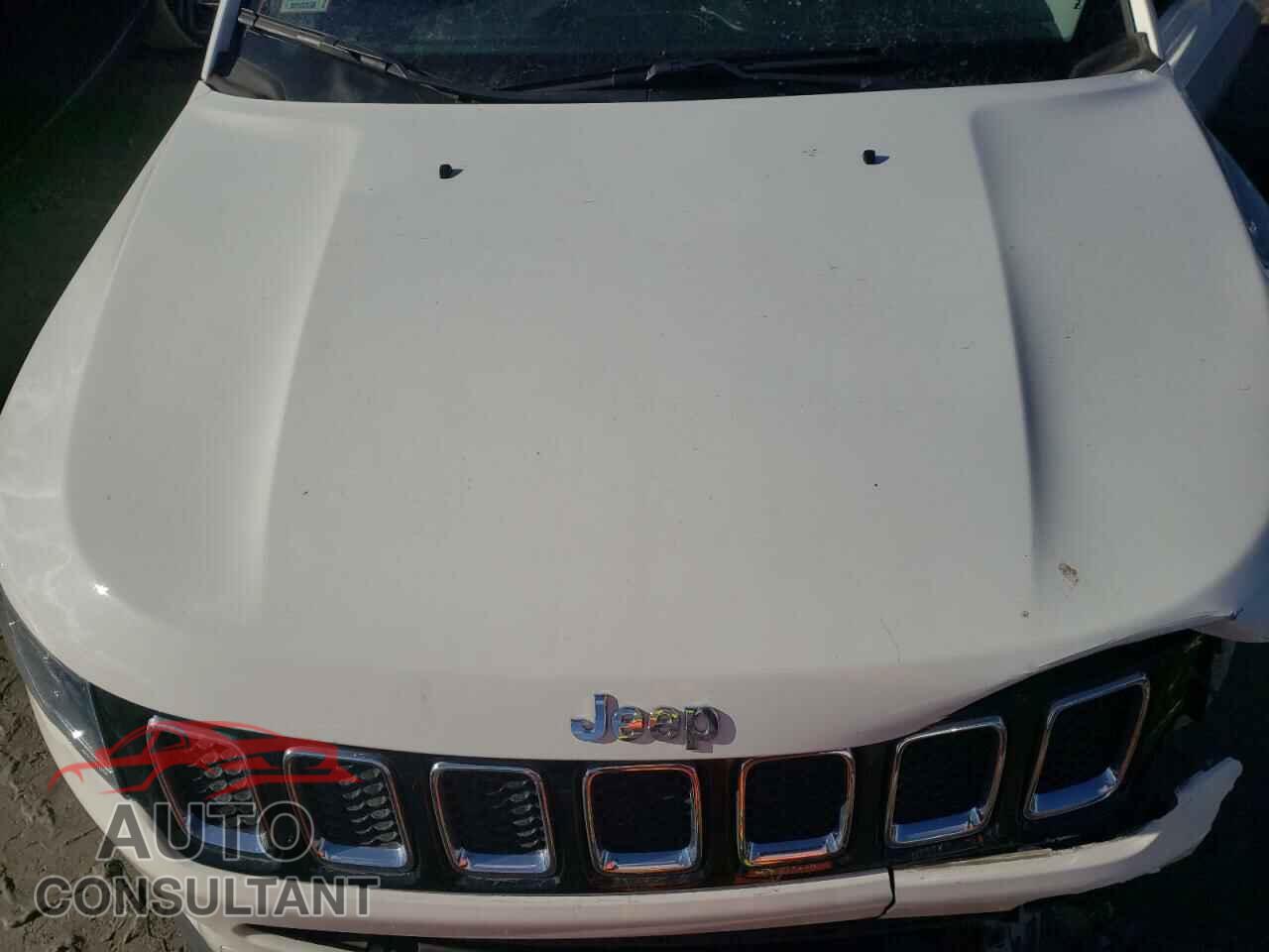 JEEP COMPASS 2020 - 3C4NJDBB7LT145357