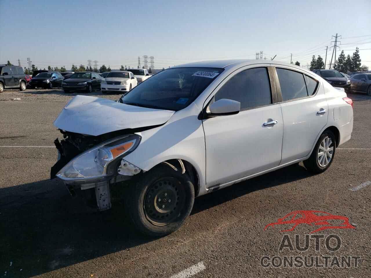 NISSAN VERSA 2018 - 3N1CN7AP8JL845270