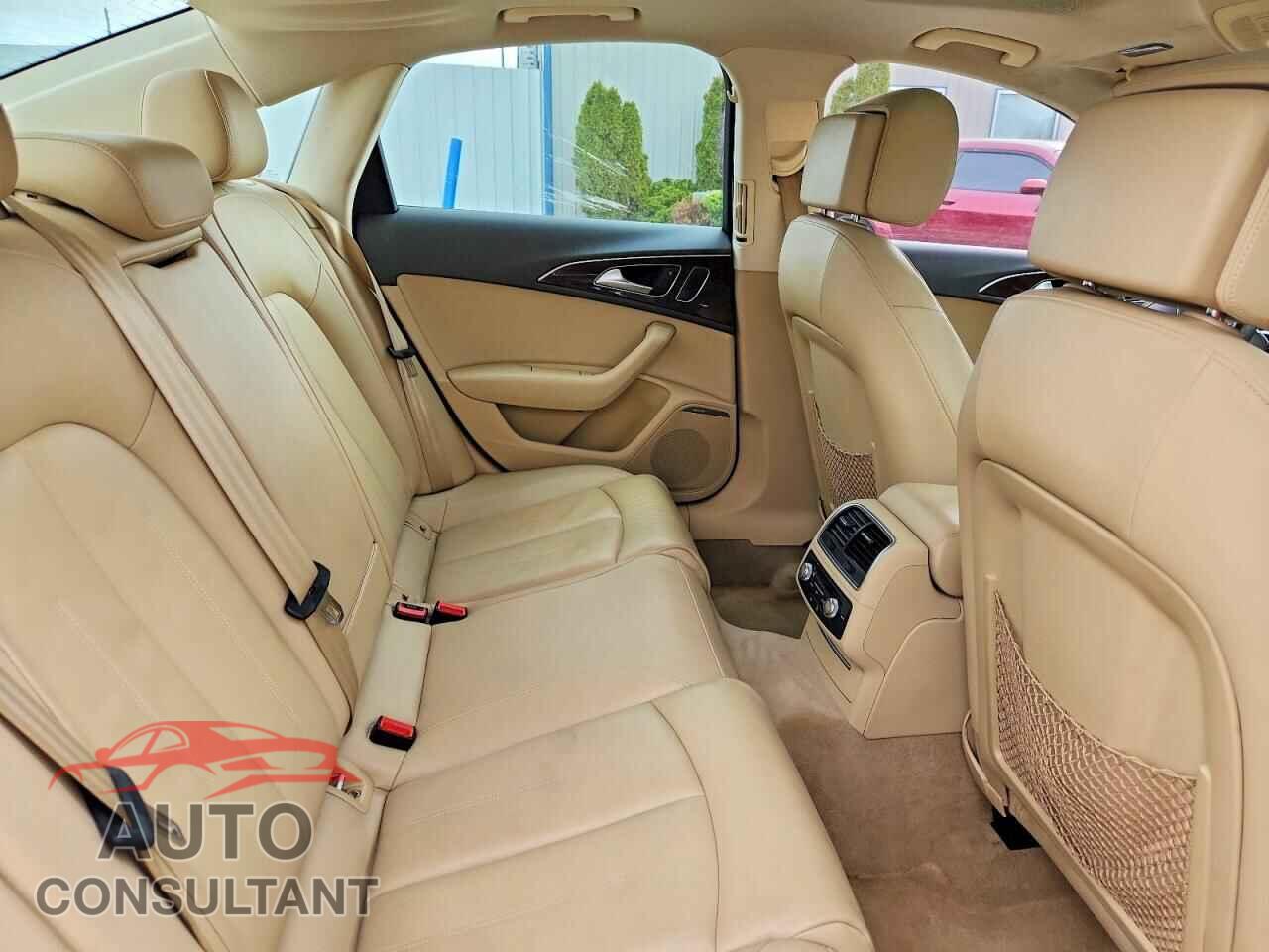 AUDI A6 2014 - WAUGFAFC8EN108684