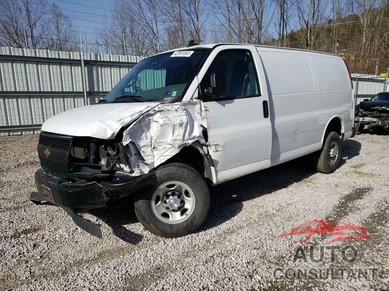 CHEVROLET EXPRESS 2017 - 1GCWGAFF4H1113530