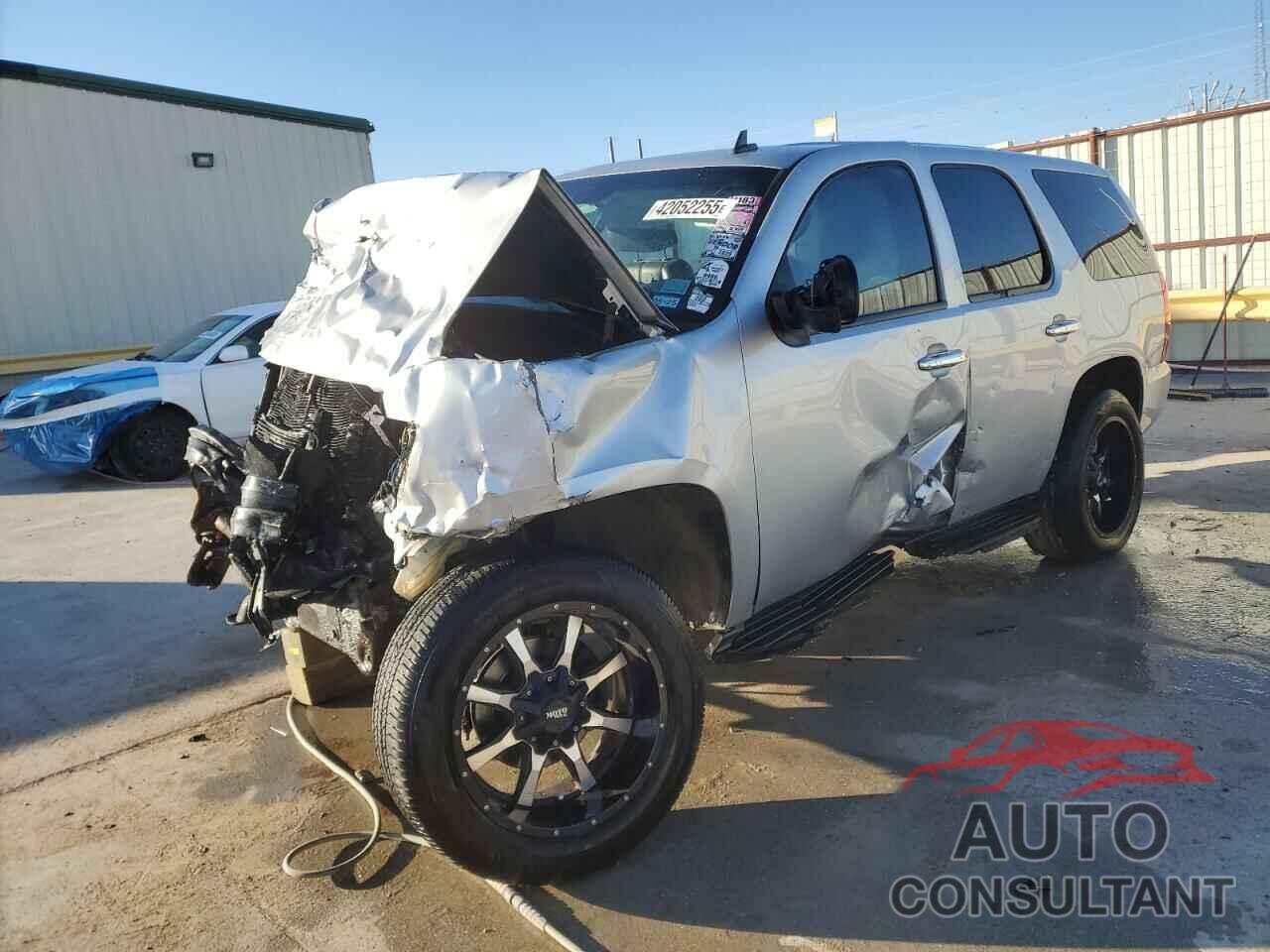 CHEVROLET TAHOE 2011 - 1GNSCBE04BR245698