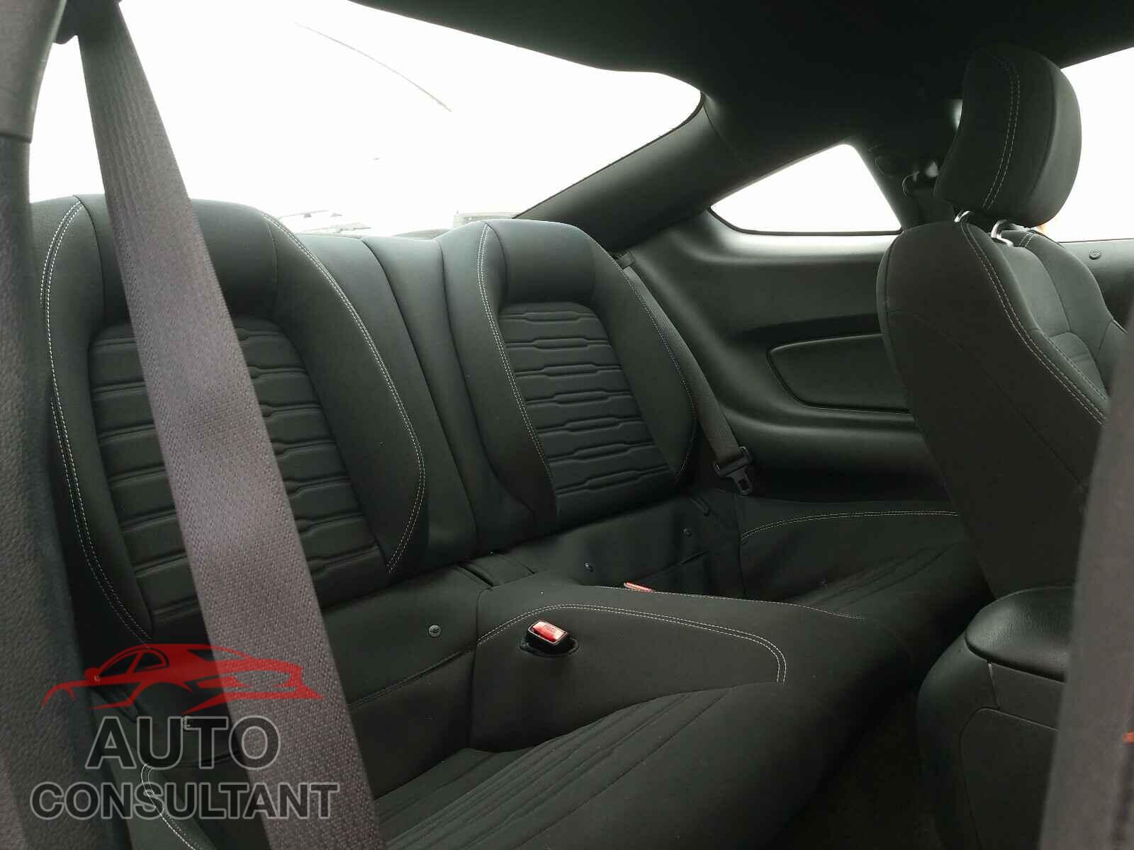 FORD MUSTANG 2017 - 1FA6P8CF7H5316469