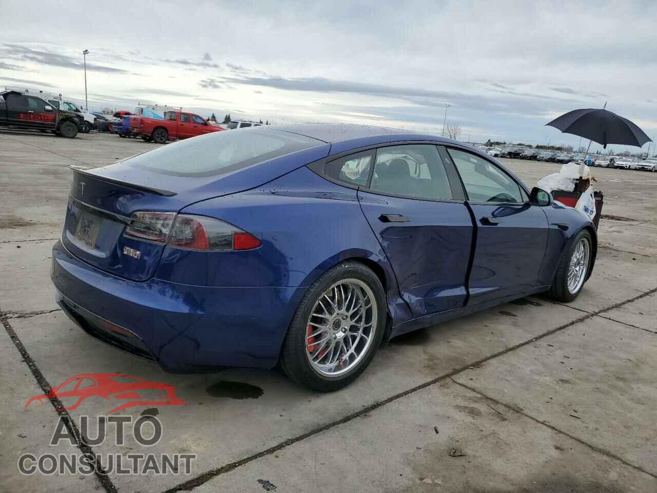 TESLA MODEL S 2021 - 5YJSA1E53MF443685