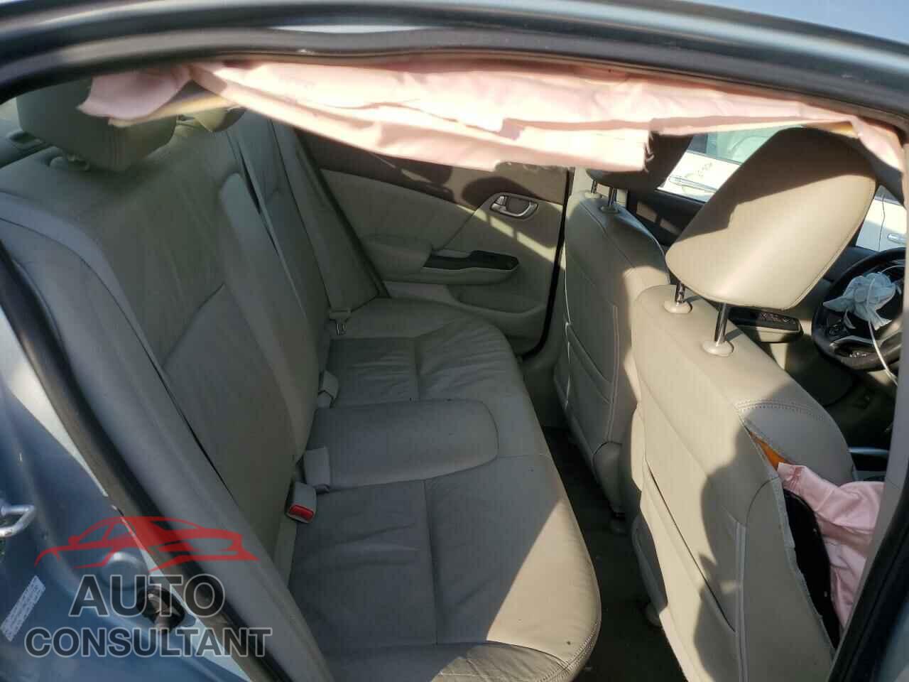 HONDA CIVIC 2012 - JHMFB4F39CS007730