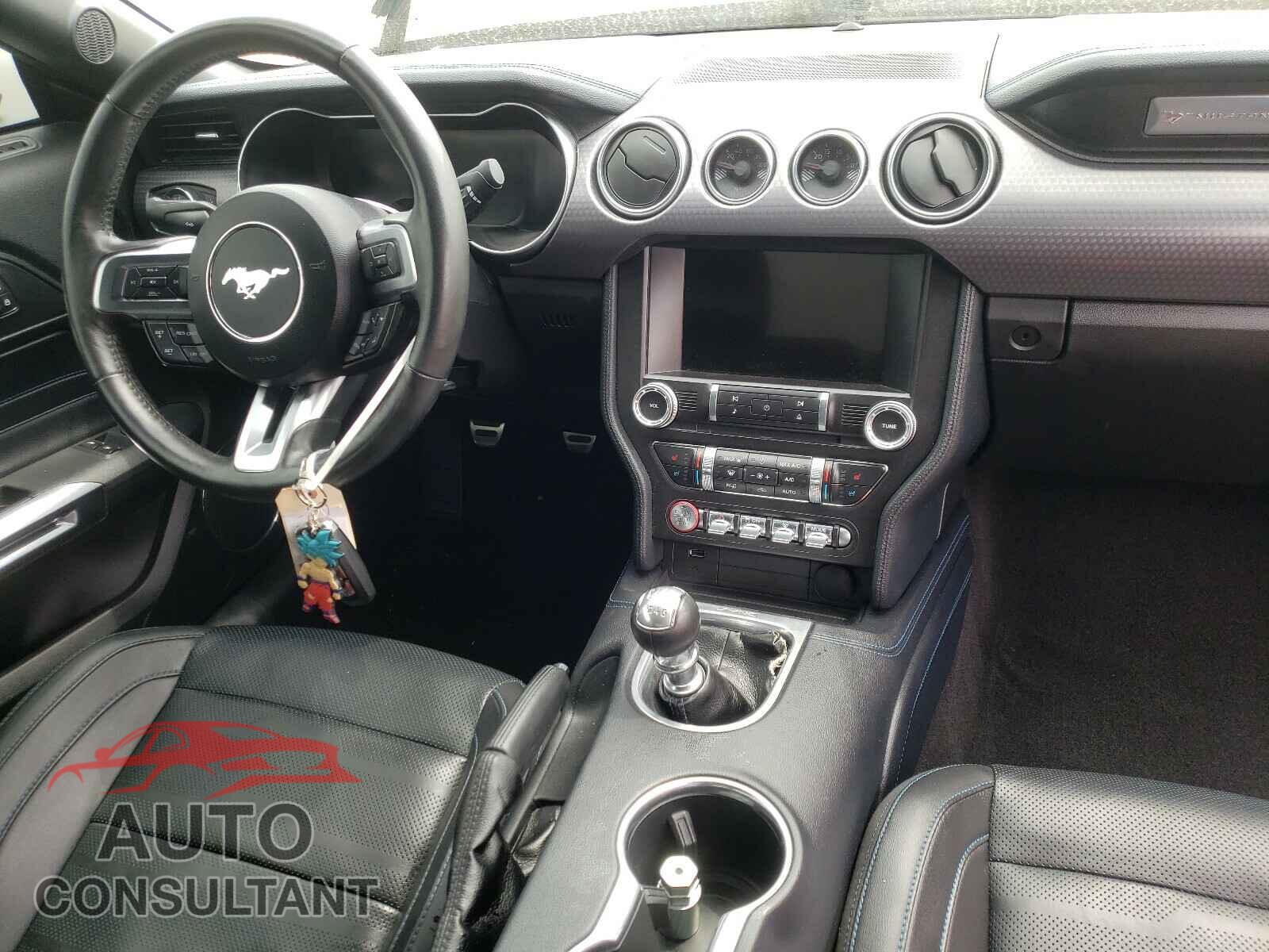 FORD MUSTANG 2019 - 1FA6P8CF9K5133484