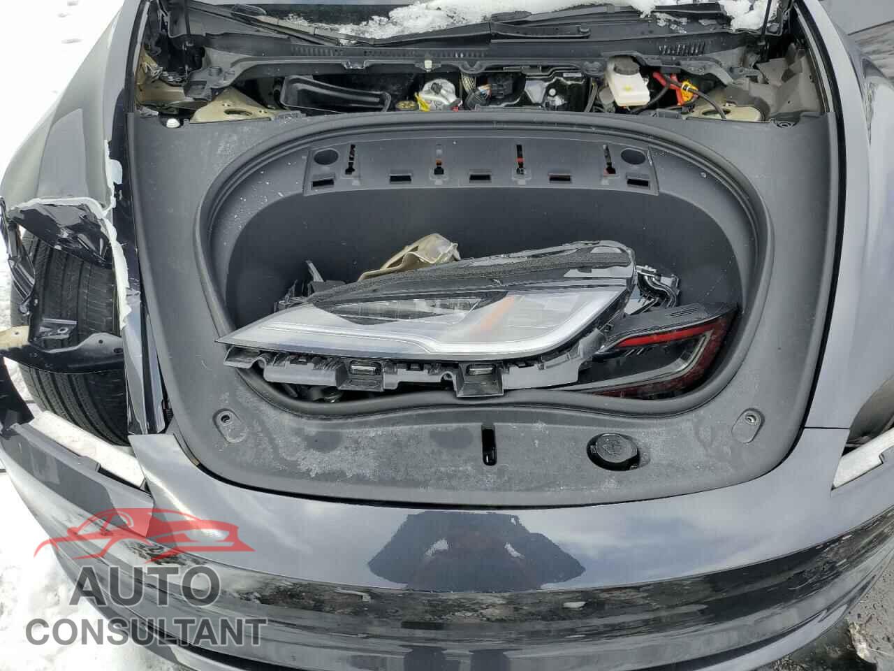 TESLA MODEL 3 2024 - 5YJ3E1EB2RF769628