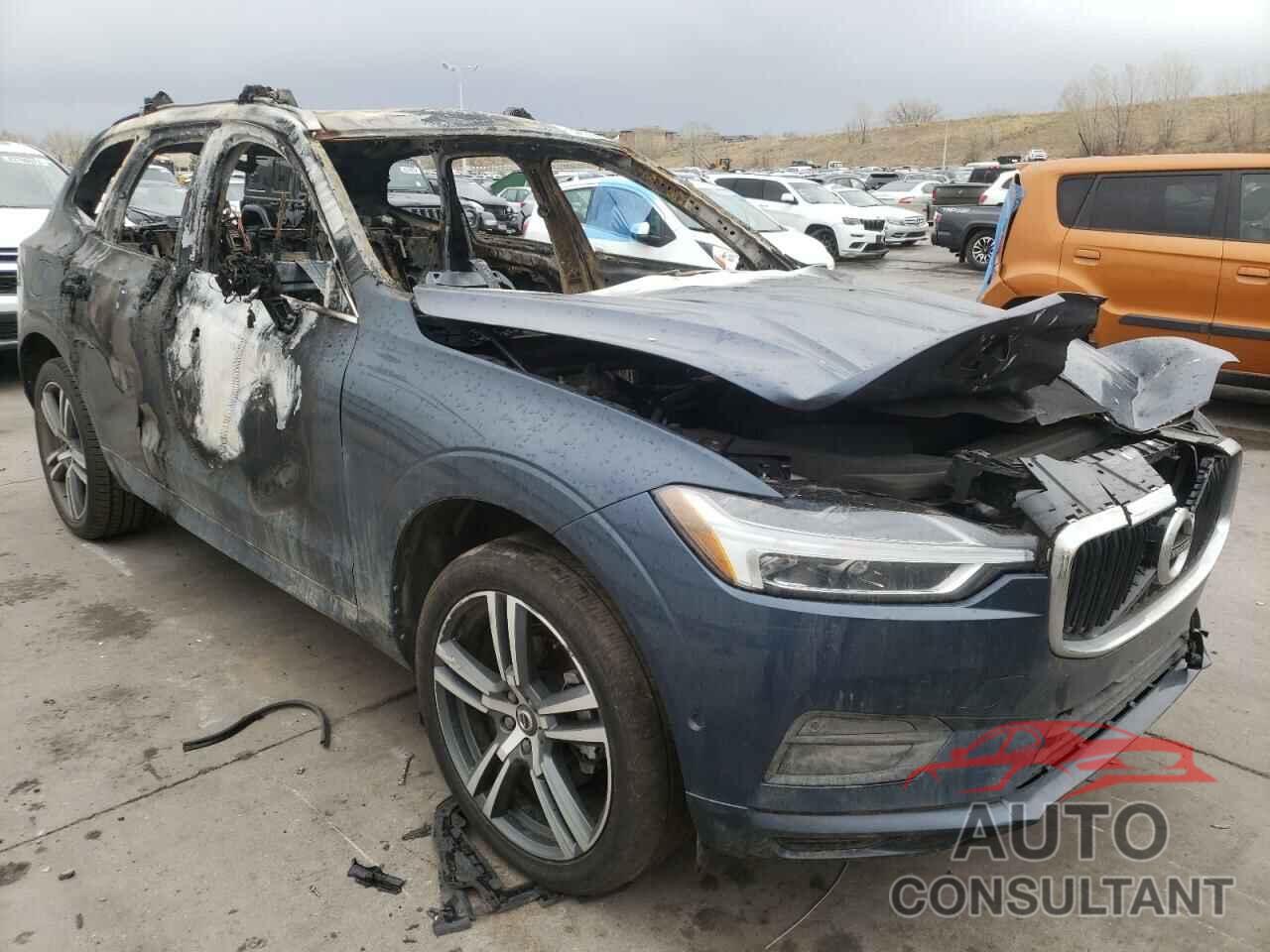 VOLVO XC60 2018 - YV4102RK5J1075077