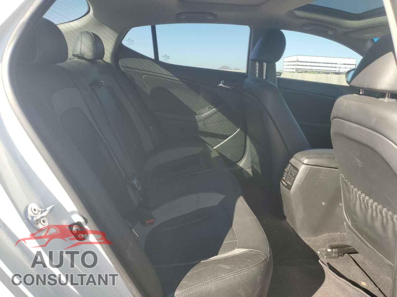 KIA OPTIMA 2011 - KNAGM4AD8B5002271