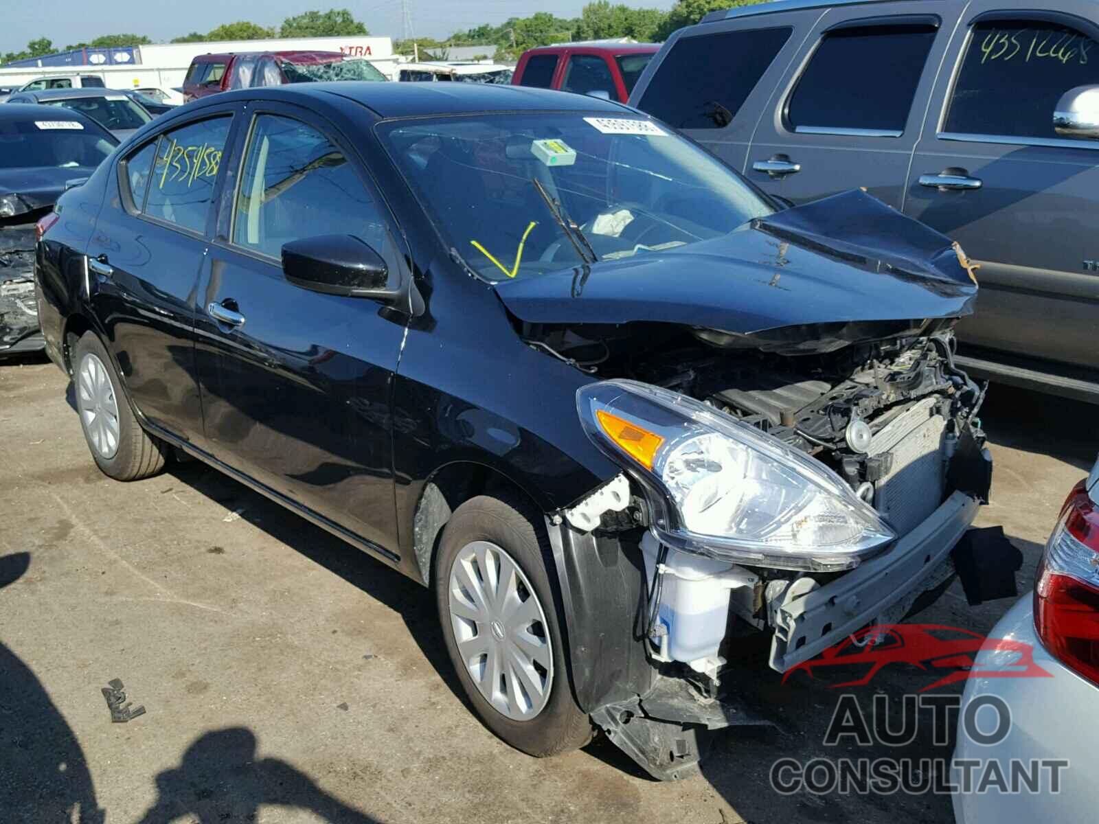 NISSAN VERSA 2018 - 3N1CN7AP1JL855509