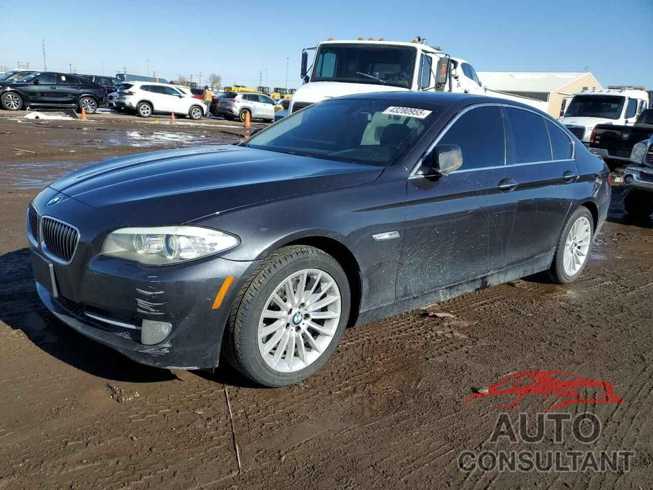 BMW 5 SERIES 2013 - WBAFU7C57DDU74618
