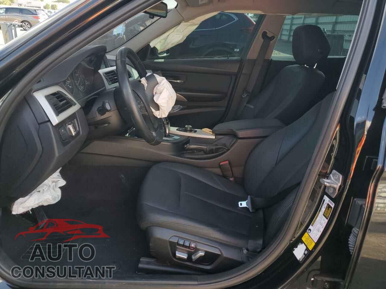 BMW 3 SERIES 2017 - WBA8A3C38HA066726