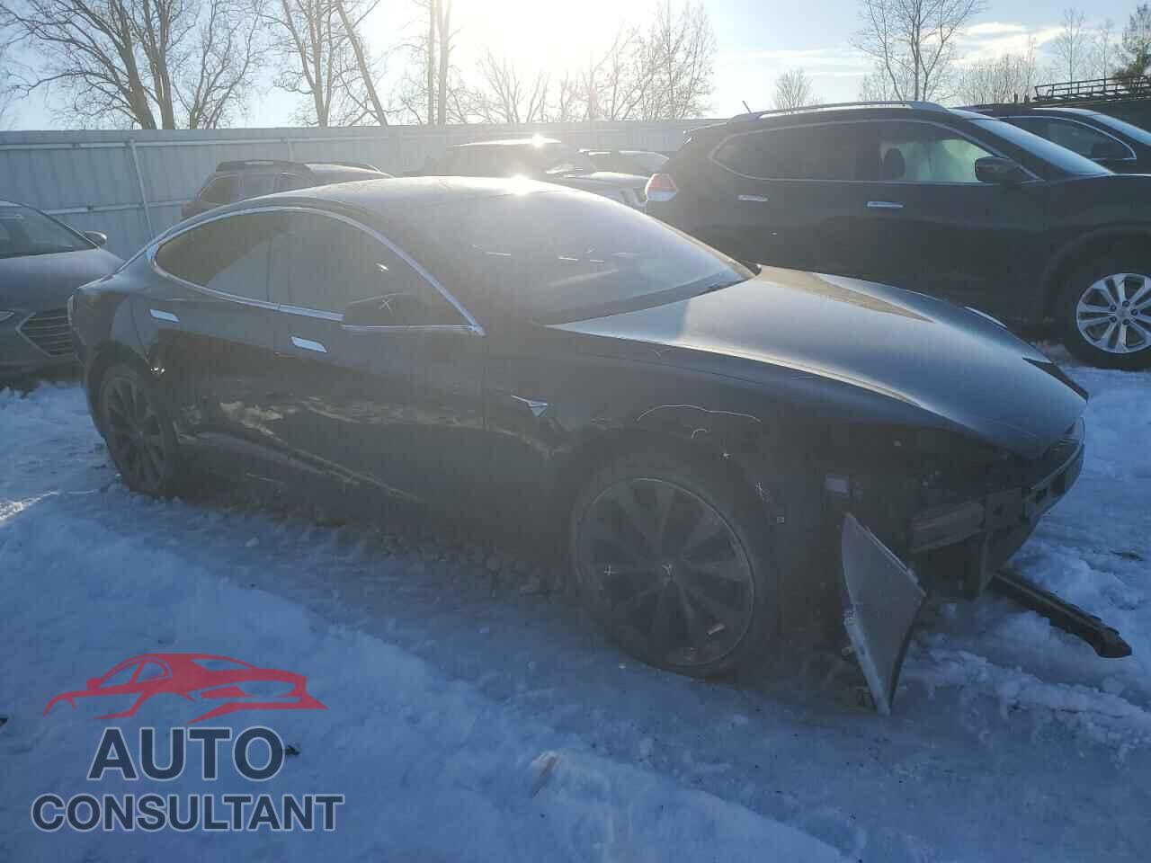 TESLA MODEL S 2021 - 5YJSA1E2XMF426825