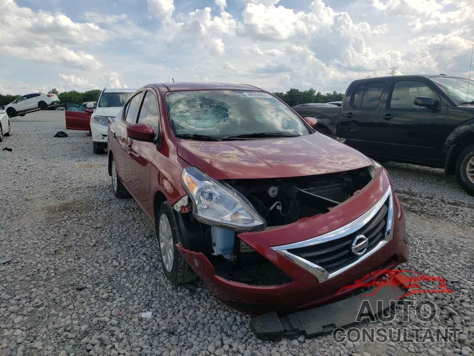 NISSAN VERSA 2018 - 3N1CN7APXJL859929
