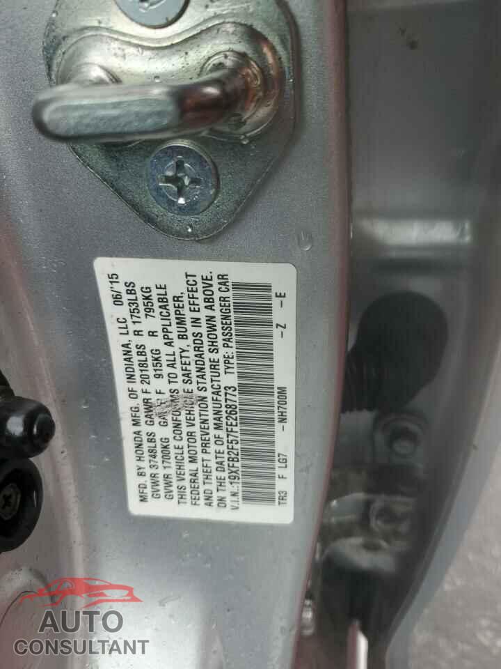 HONDA CIVIC 2015 - 19XFB2F57FE268773