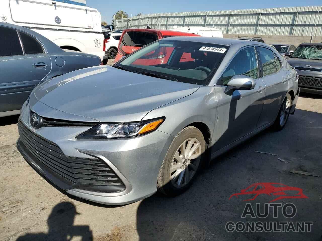TOYOTA CAMRY 2023 - 4T1C11AK9PU747787