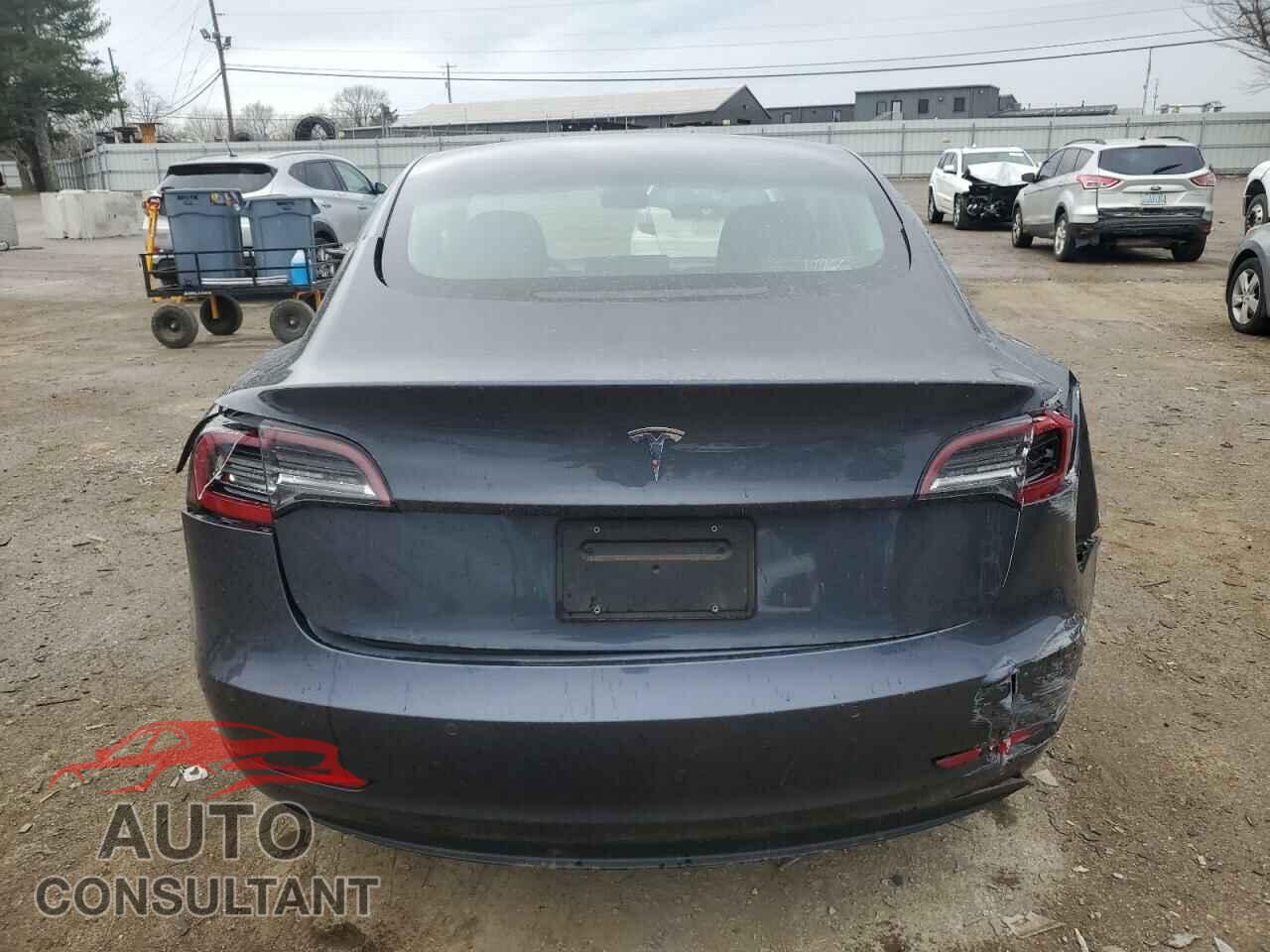 TESLA MODEL 3 2021 - 5YJ3E1EA9MF084686