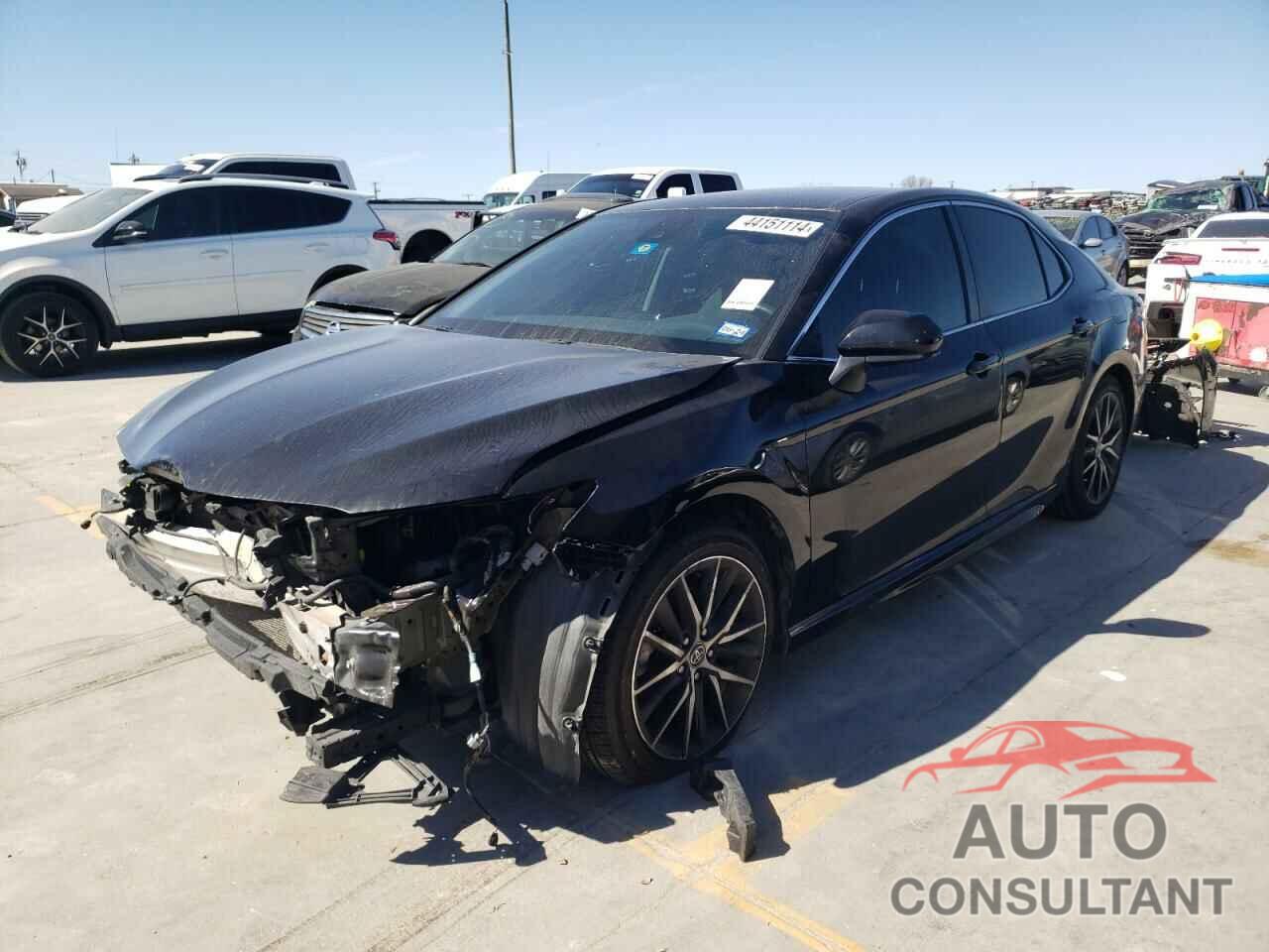 TOYOTA CAMRY 2021 - 4T1G11AK9MU420397