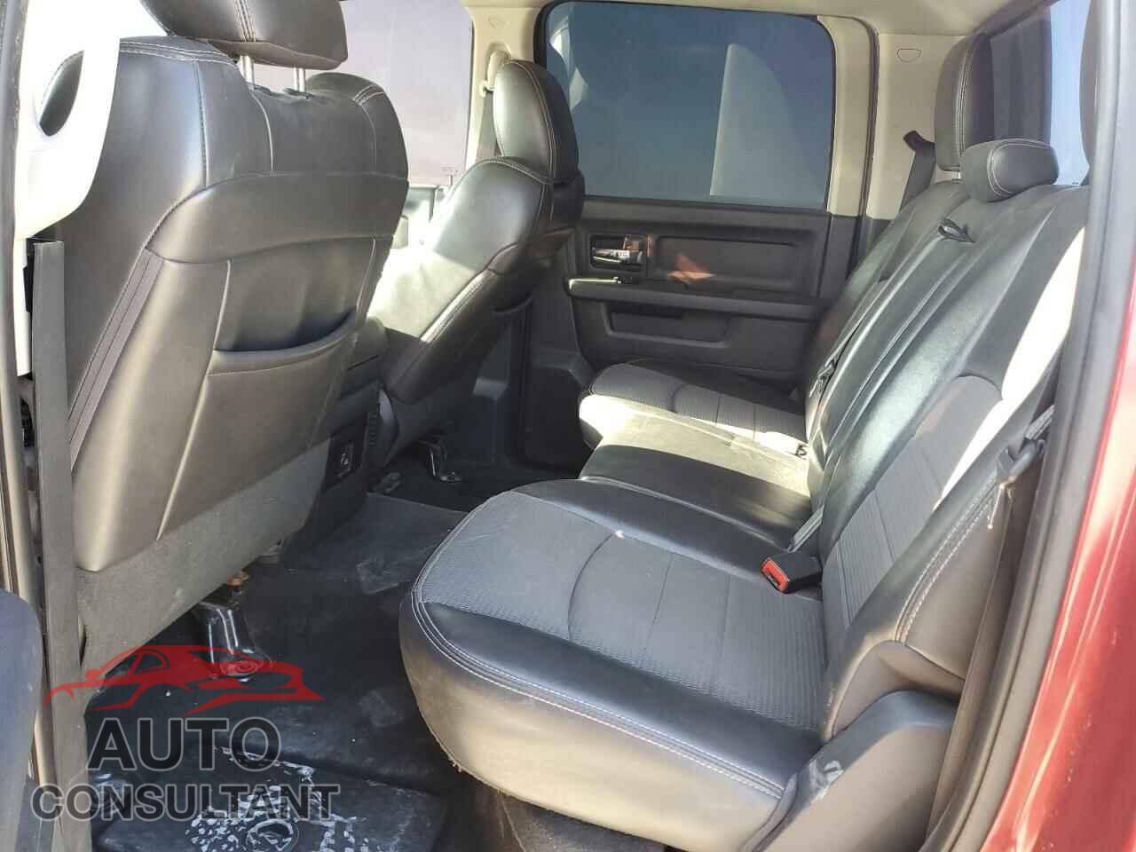 DODGE RAM 1500 2012 - 1C6RD7MT2CS254138
