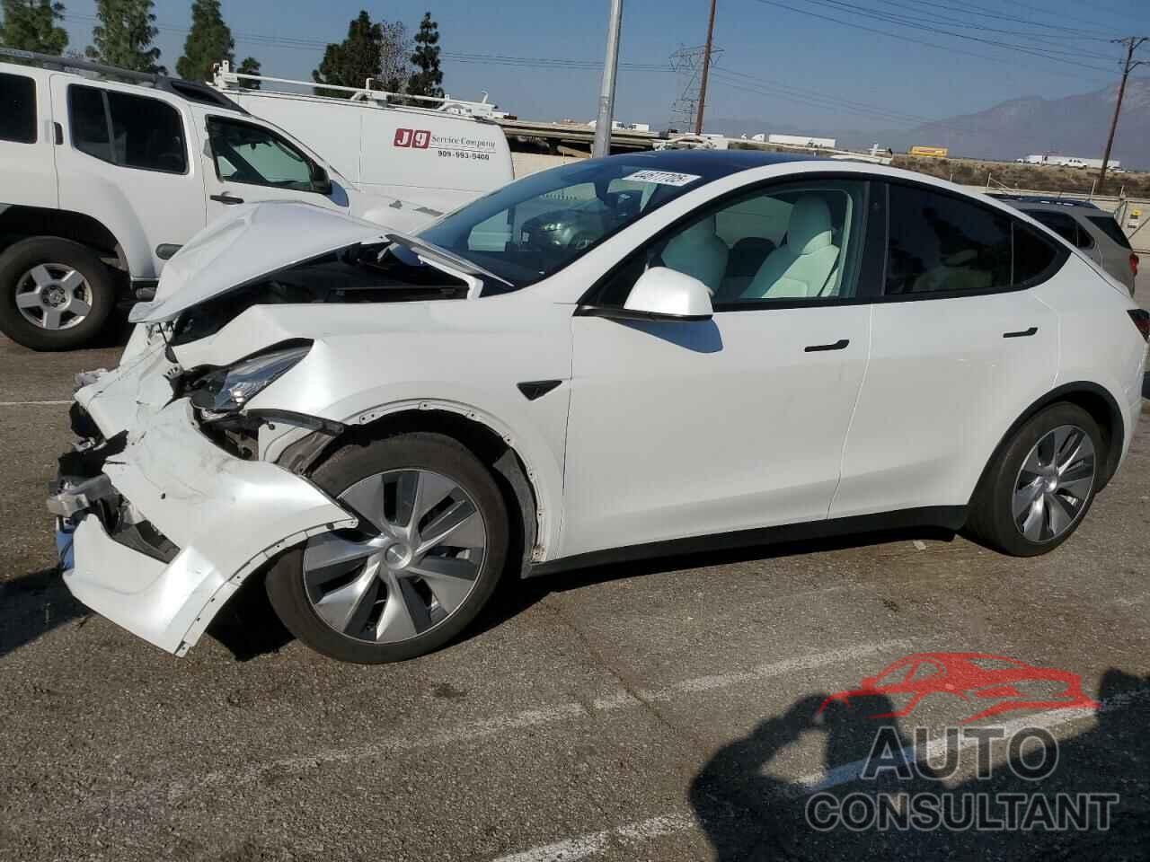 TESLA MODEL Y 2021 - 5YJYGAEEXMF151489