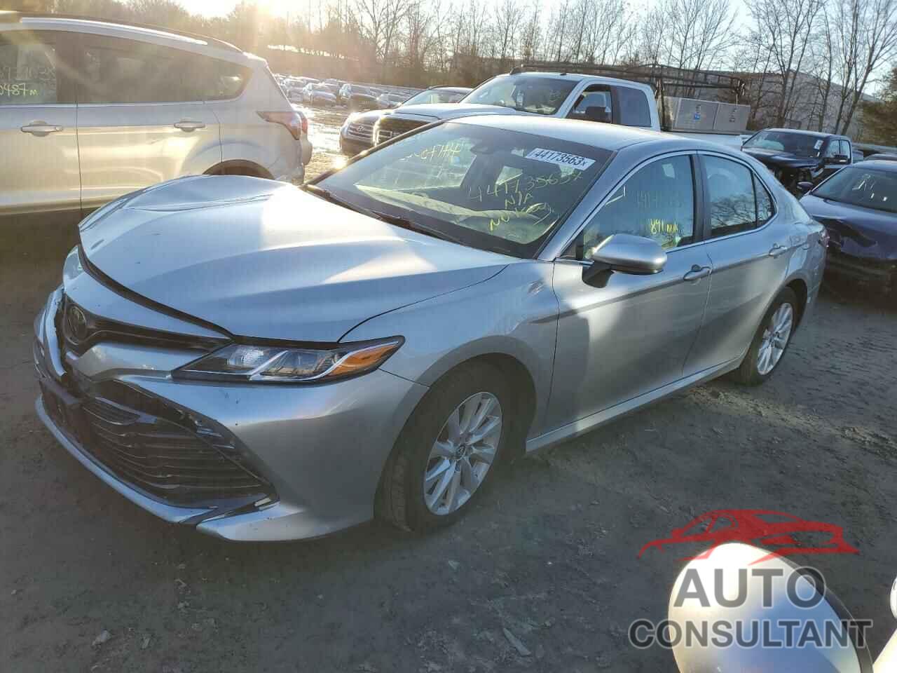 TOYOTA CAMRY 2018 - 4T1B11HK4JU610913