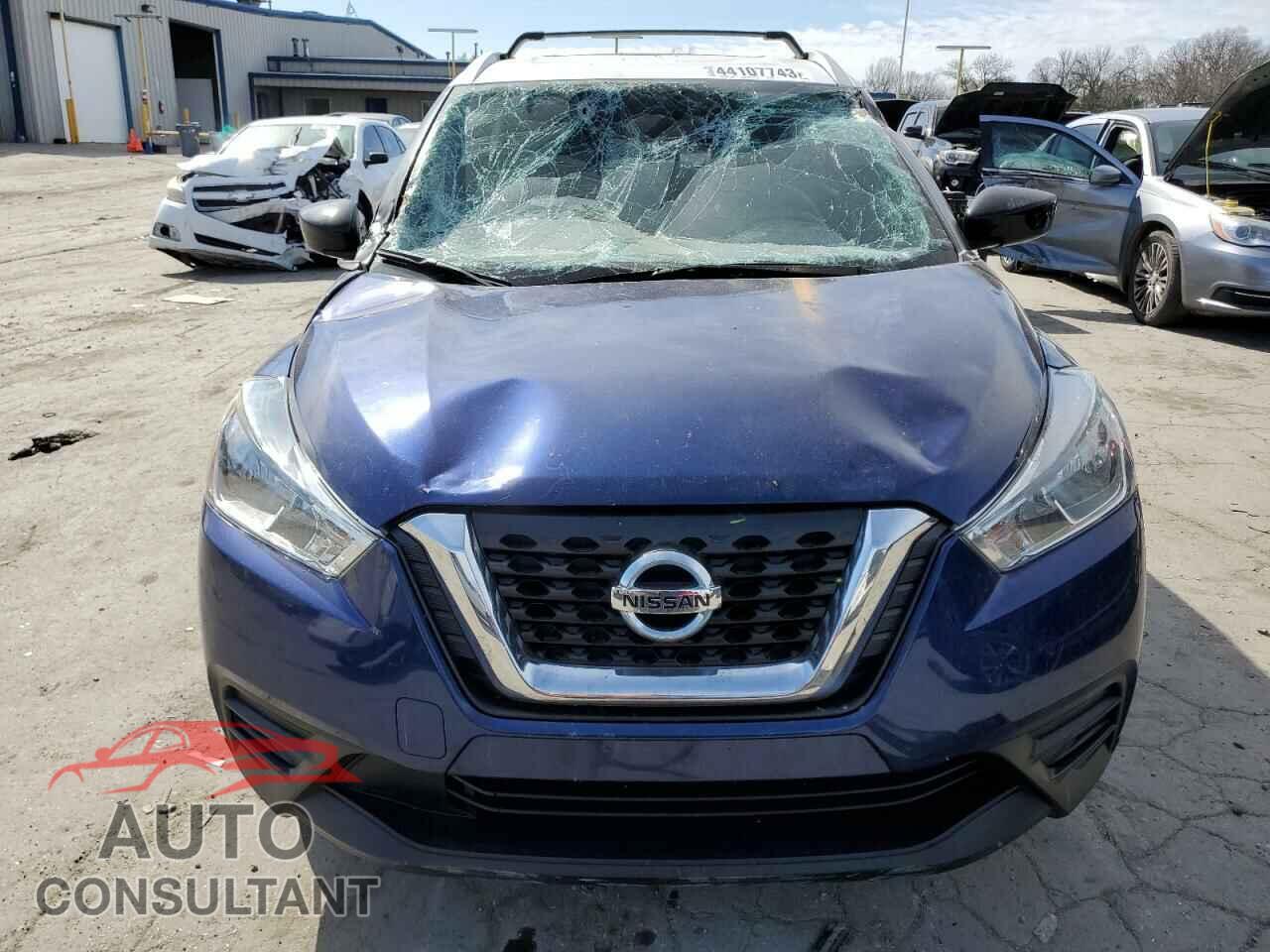 NISSAN KICKS 2019 - 3N1CP5CU3KL520402